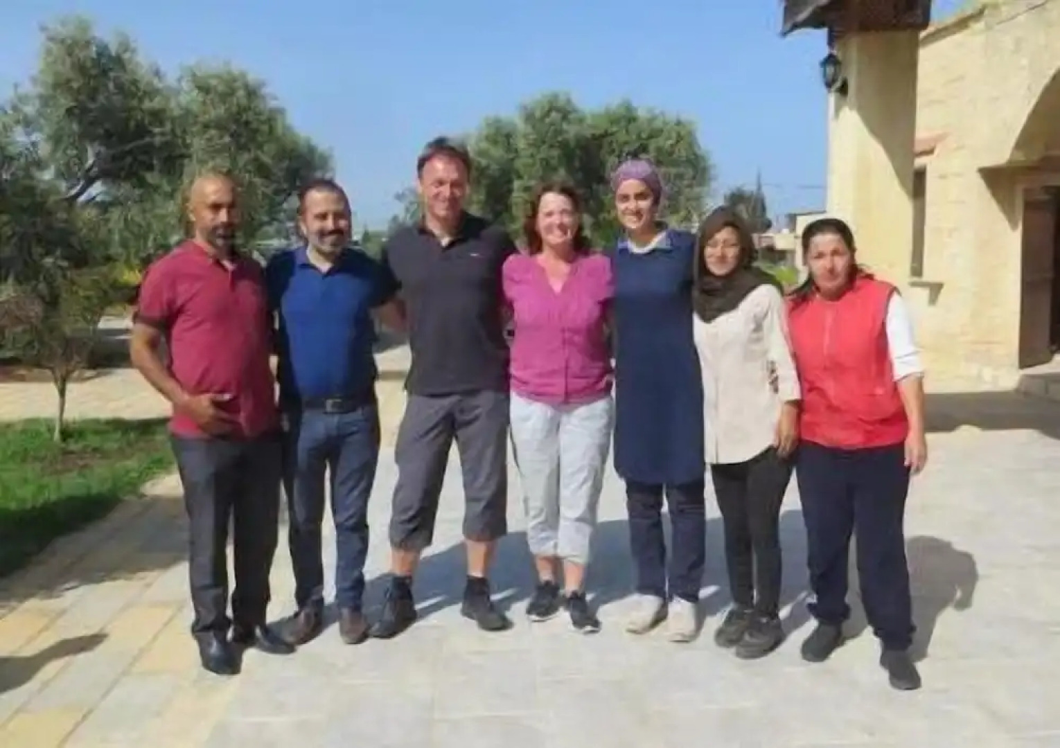 Glaro Garden Hotel-restaurant