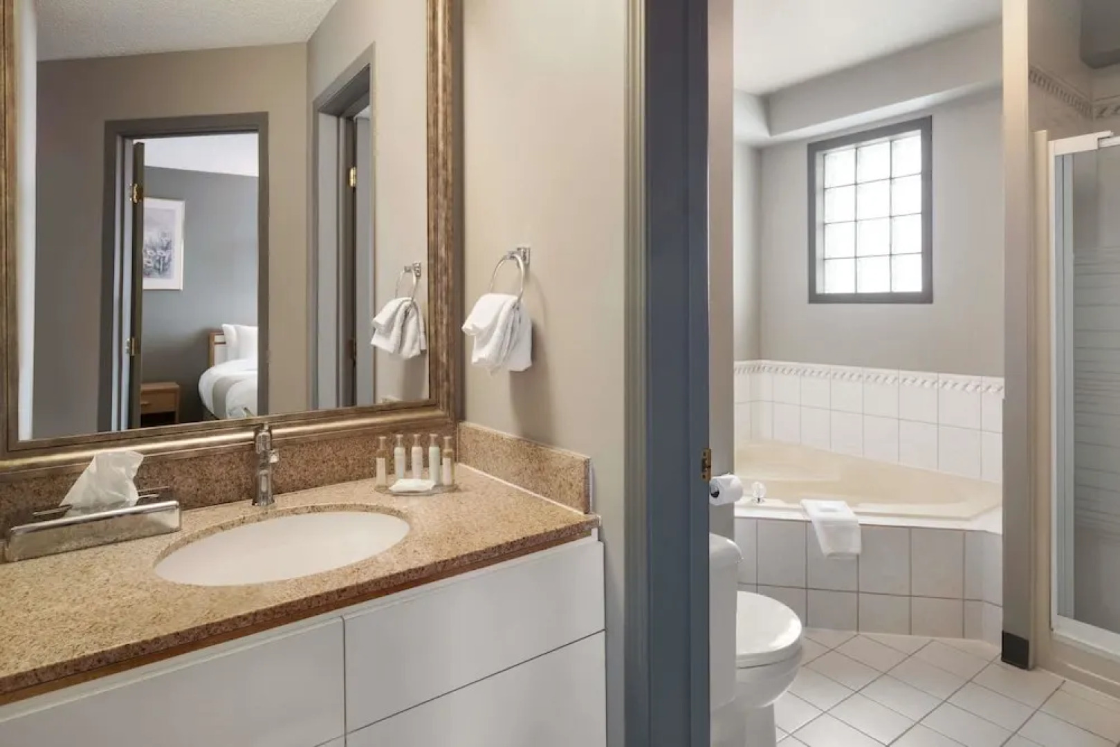 Travelodge Edmonton Airport