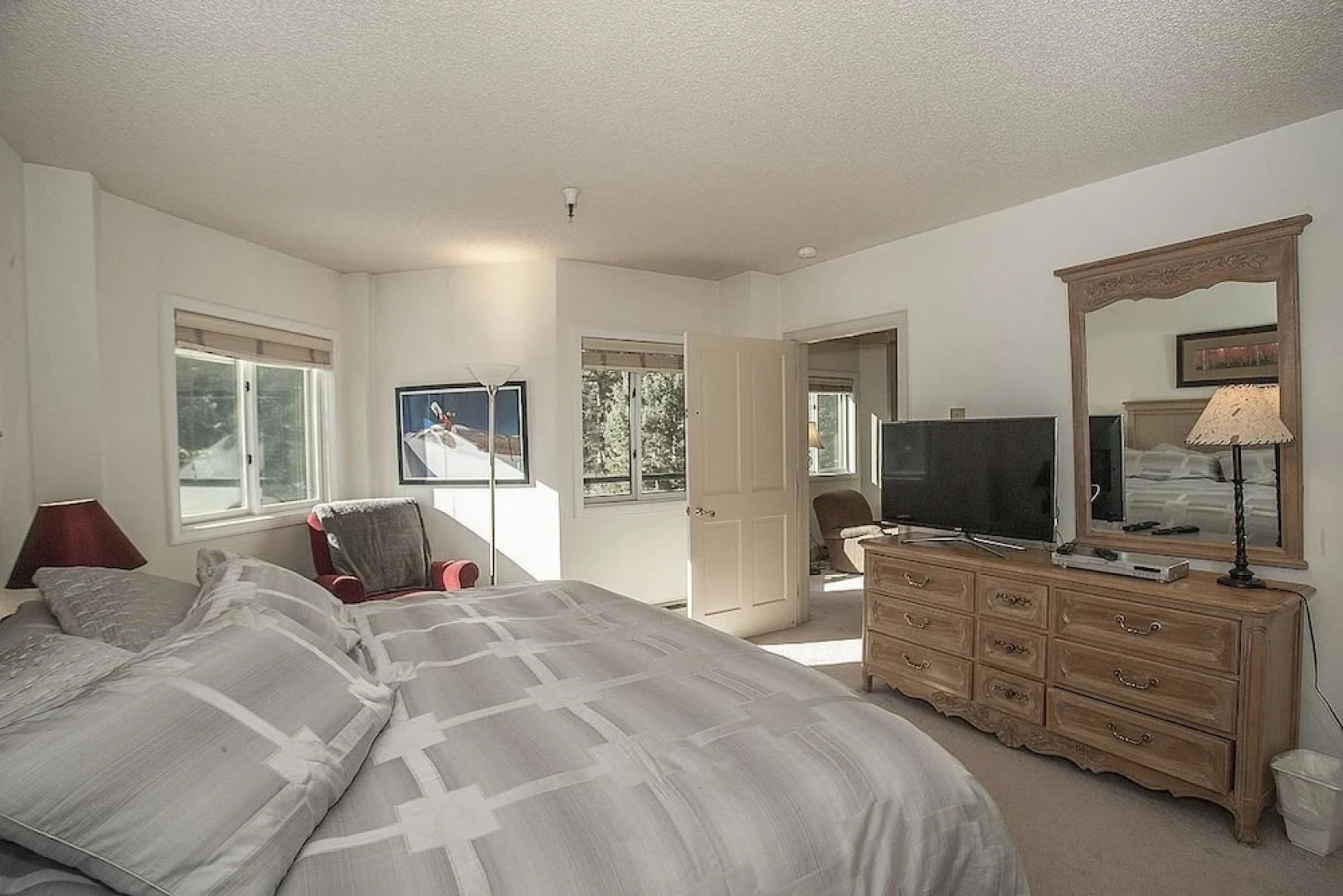 Chateaux Regalien by Ski Colorado