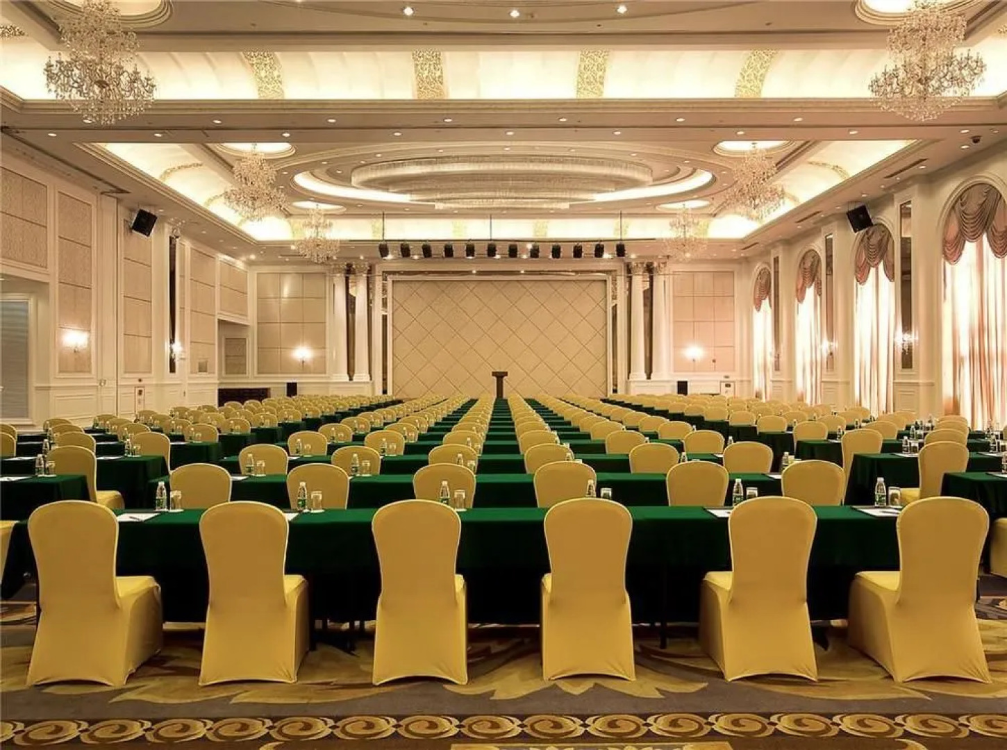 Taishan Country Garden Phoenix Hotel