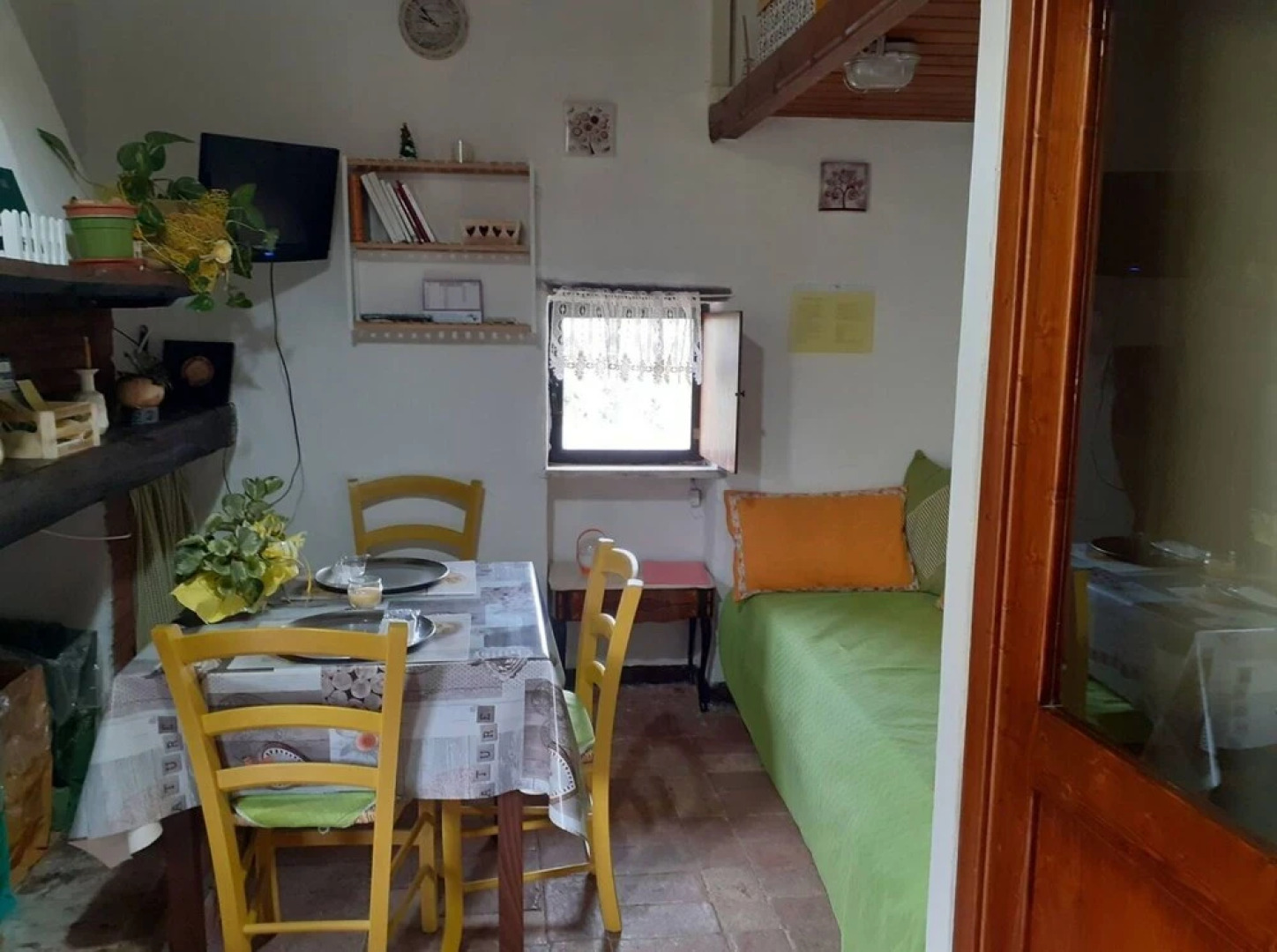 The Little House of Vacone Italy