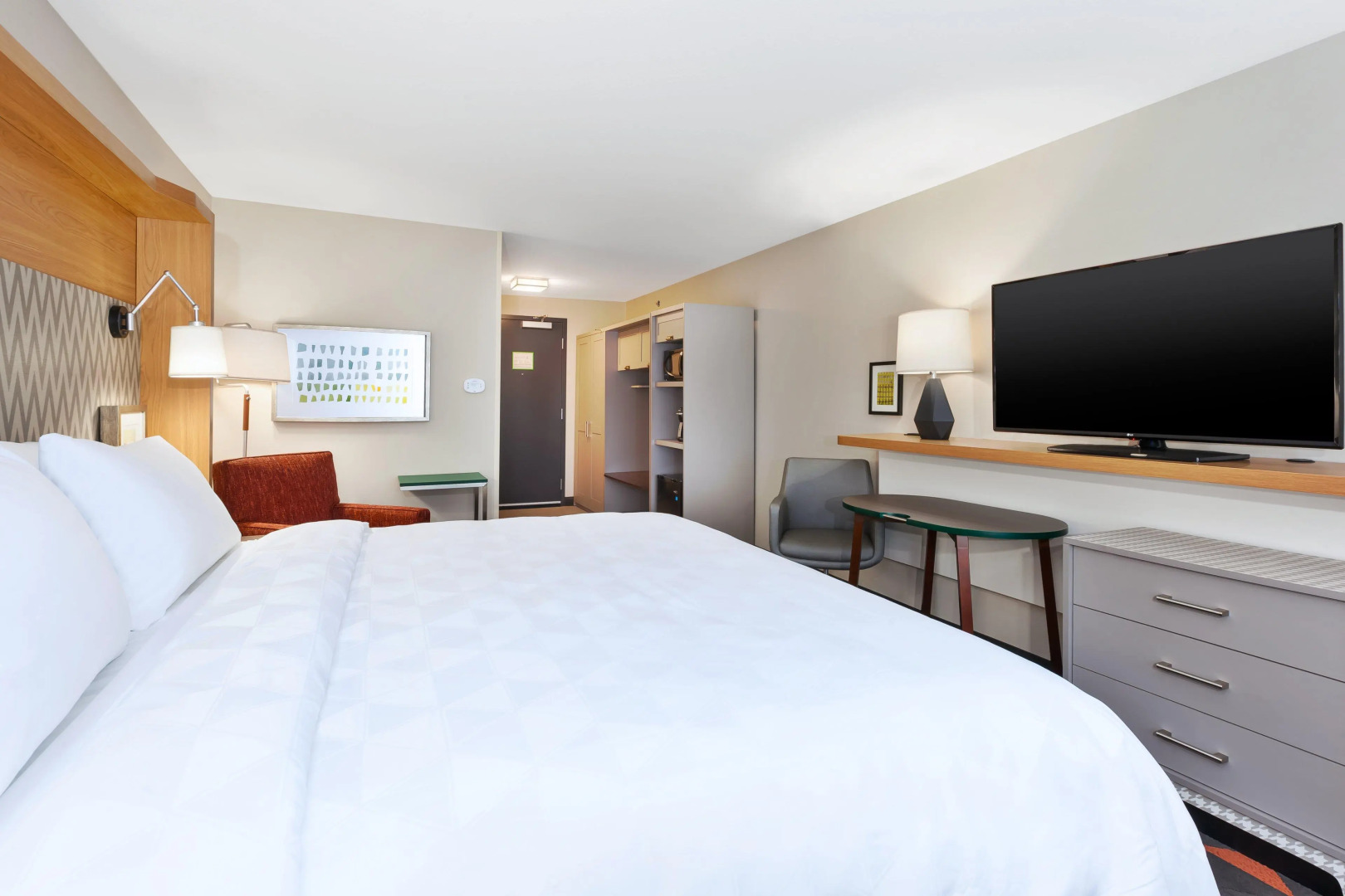 Holiday Inn & Suites Toledo Southwest - Perrysburg by IHG