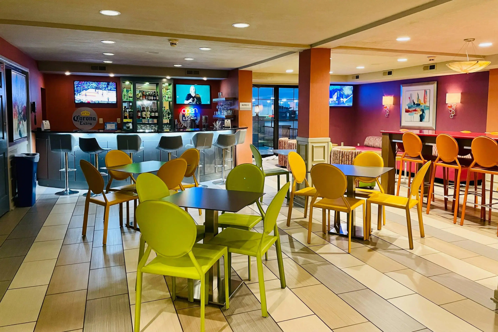 Clarion Inn & Suites Evansville Eastland Area