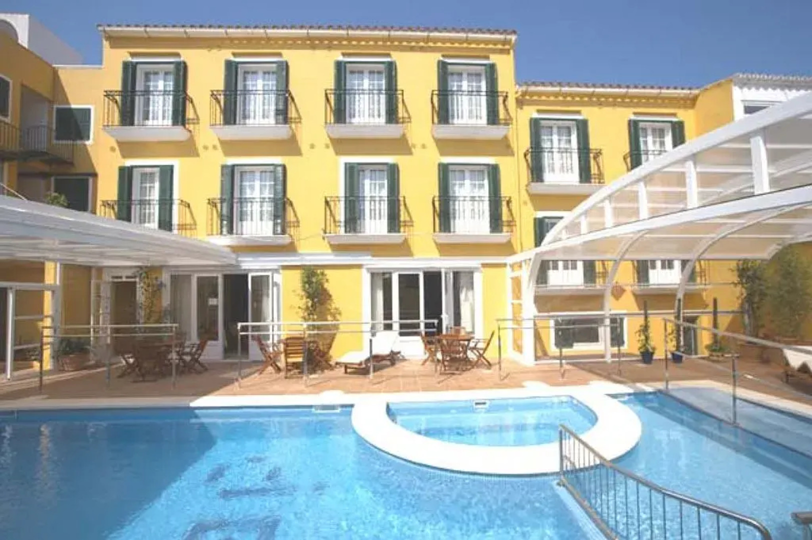 Hotel Jeni & Restaurant