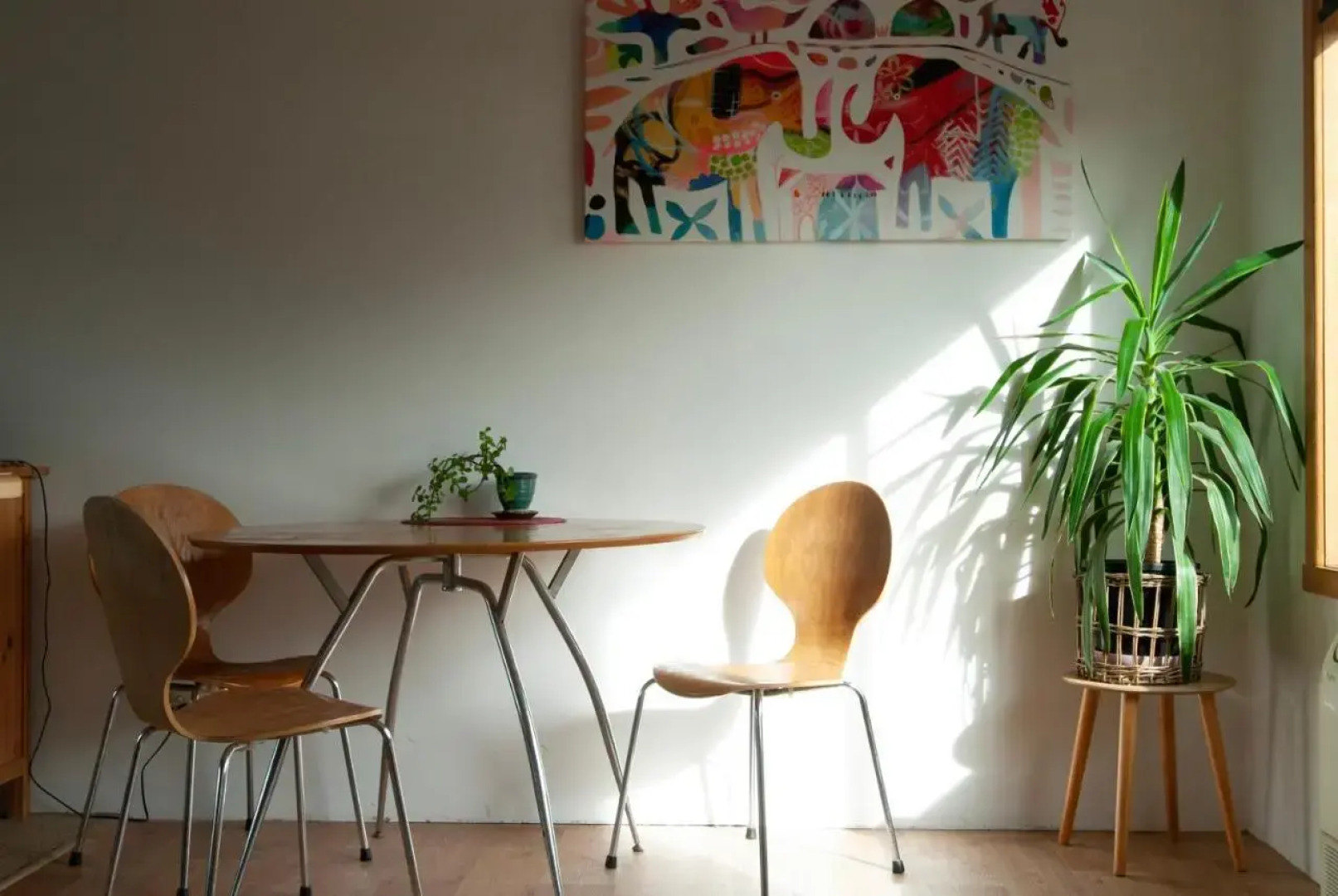 2 By The Beach, Sunny stylish beach side unit