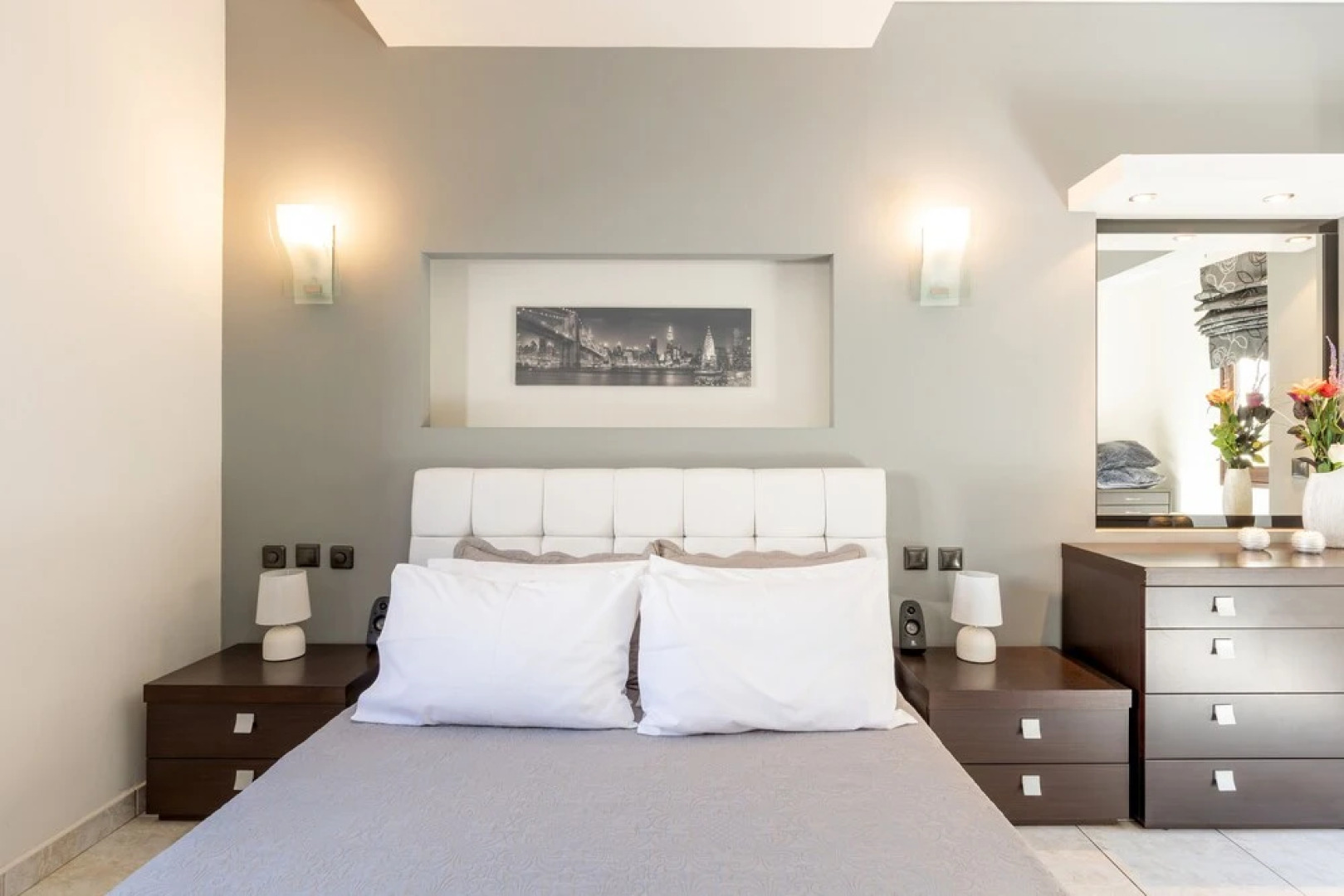 The Hillside Family Apartment