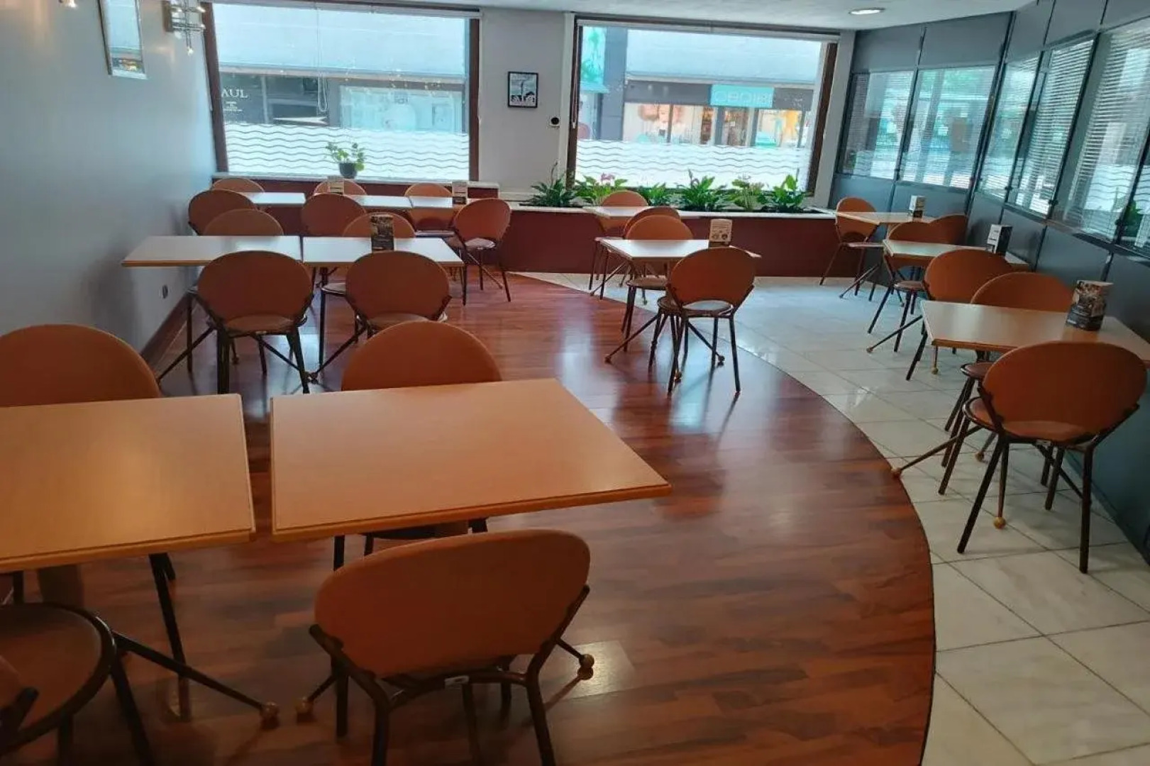 Contact Hôtel des Deux Moulins Limoges - Proche de la gare