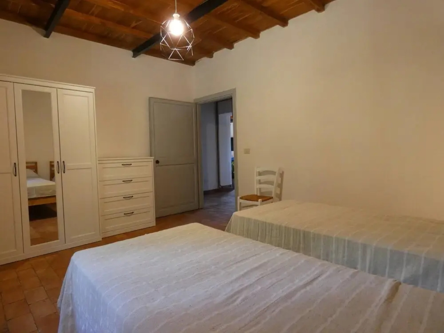 SCAPPO IN UMBRIA,Casale Vallenea