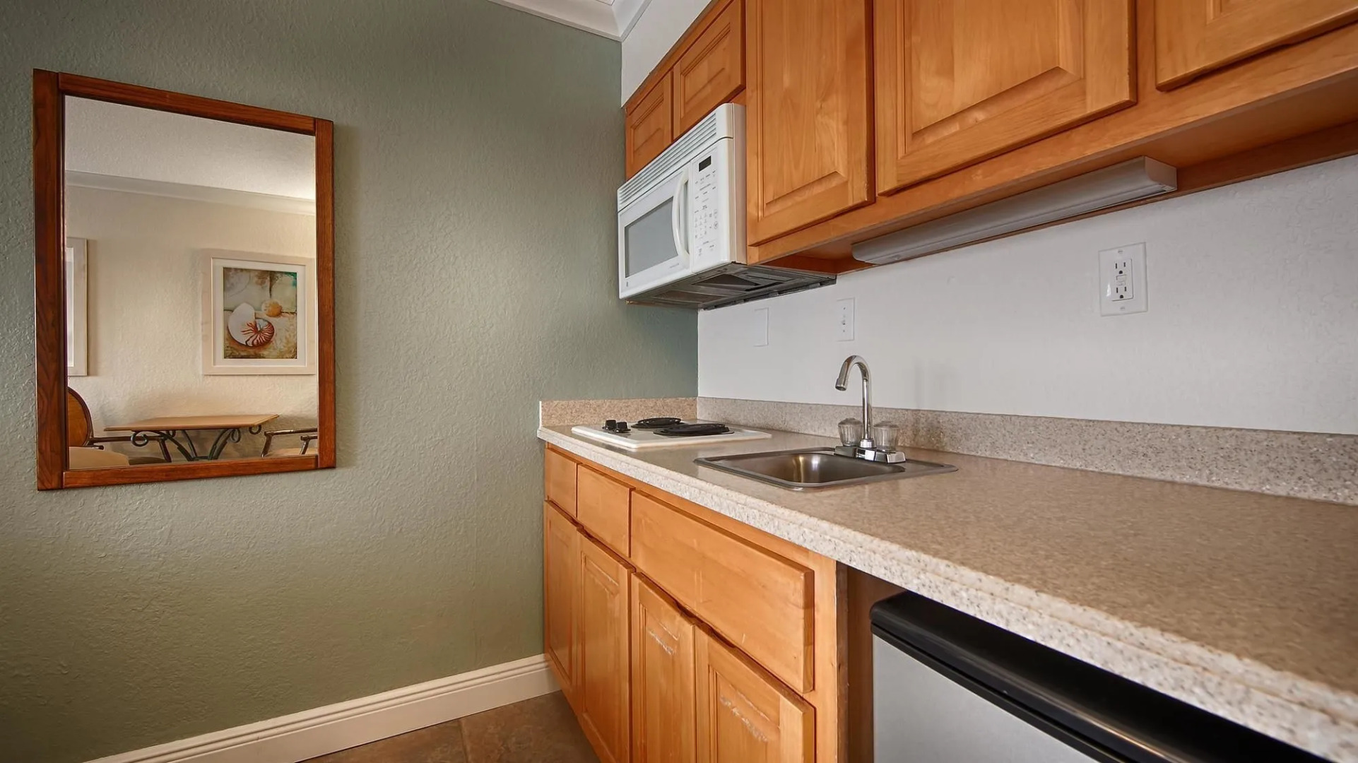 Best Western On The Beach