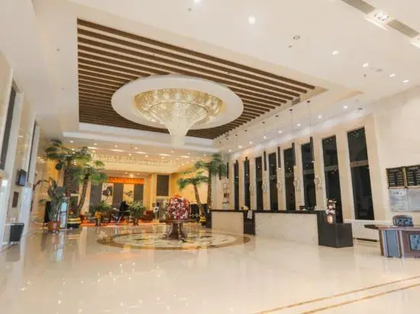 HaiDe Zhuofan Hot Spring Hotel