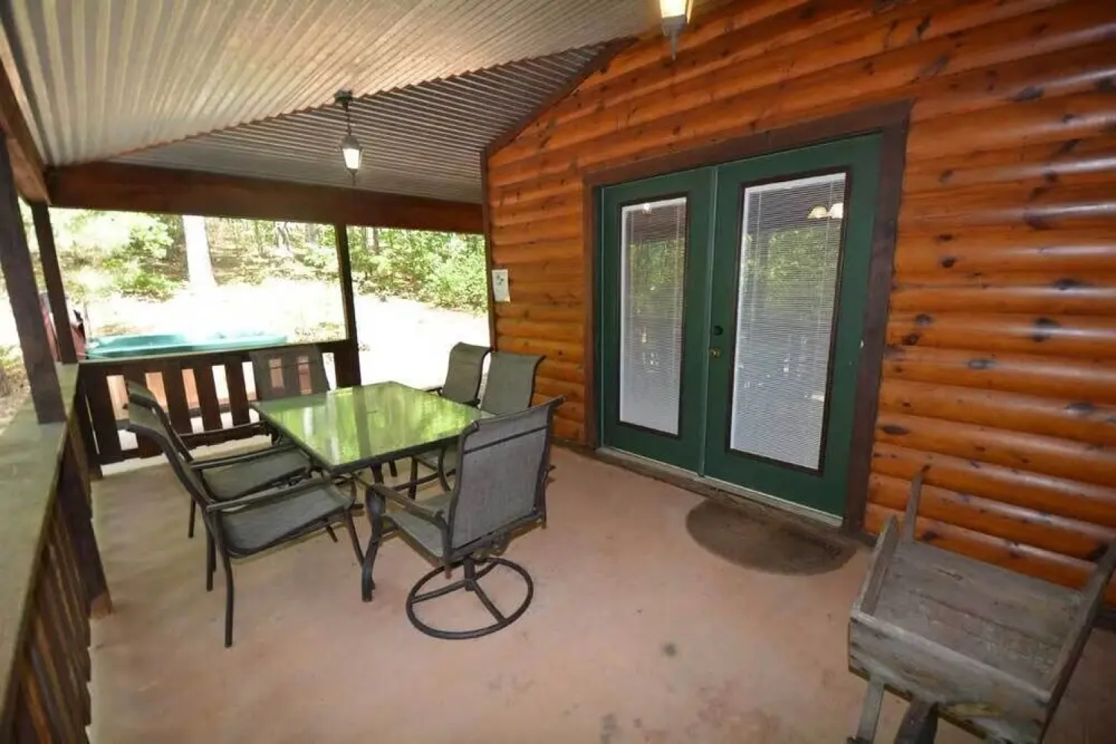 Breckoma Lodge - 4 Br Cabin