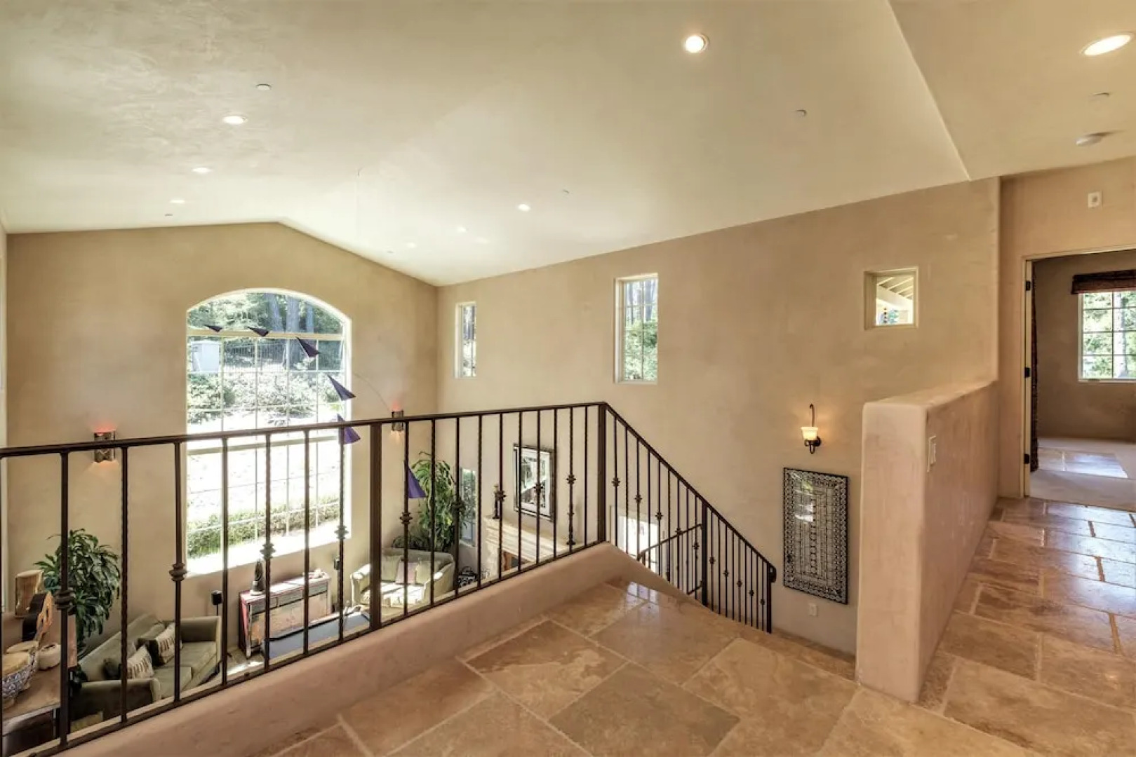 Lx17 Pebble Beach Golfer Retreat