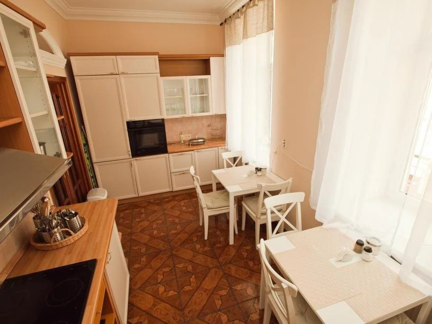 Gorkoff at Ostozhenka