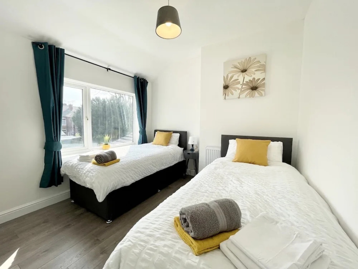 Worksop Newly Refurbished 2-bedroom House