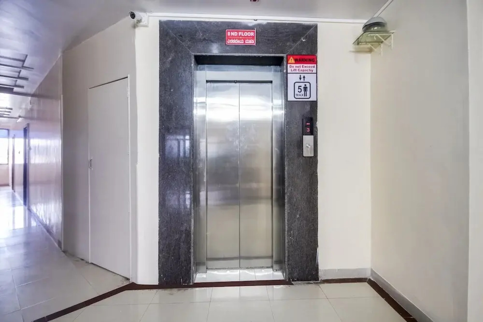 OYO 48043 Hotel Godavari