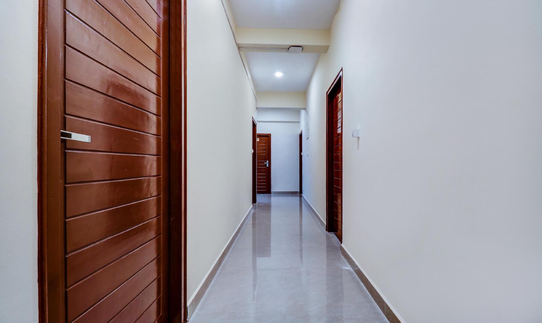 Treebo Trip Rain Tulsi Stayz