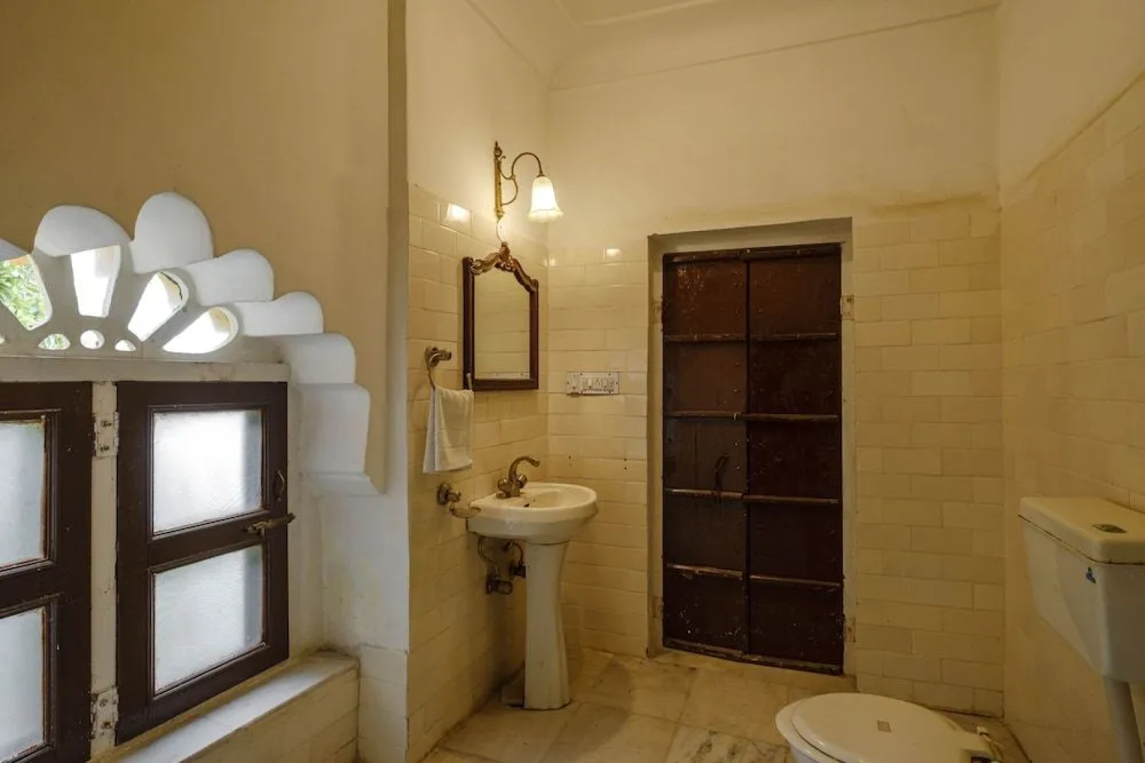 Hotel Rajmahal Palace