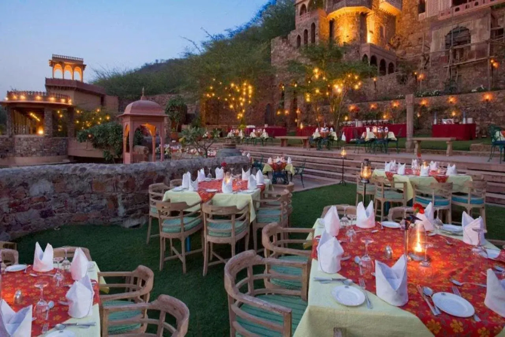 Neemrana Fort-Palace