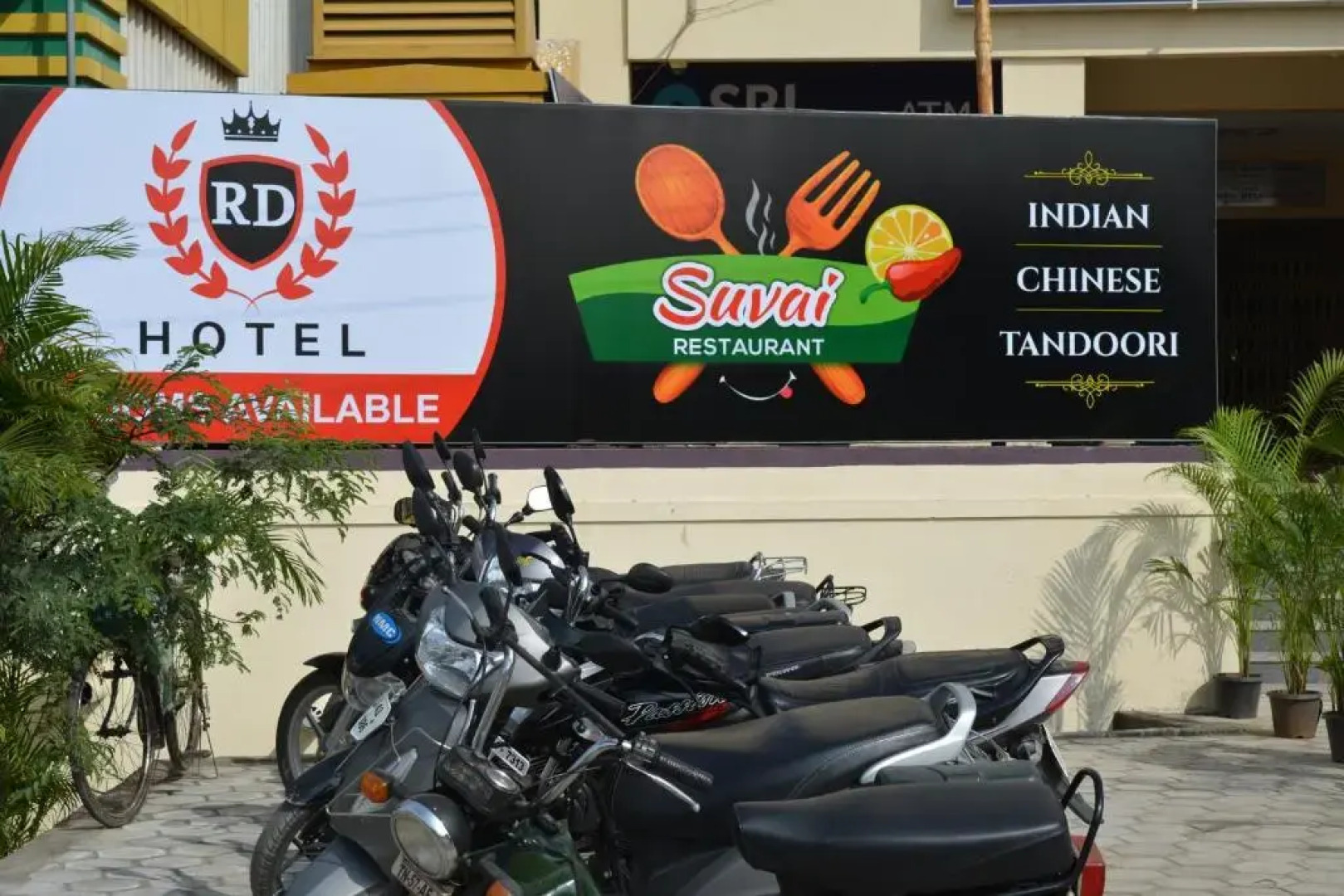 Rd Hotel by OYO Rooms