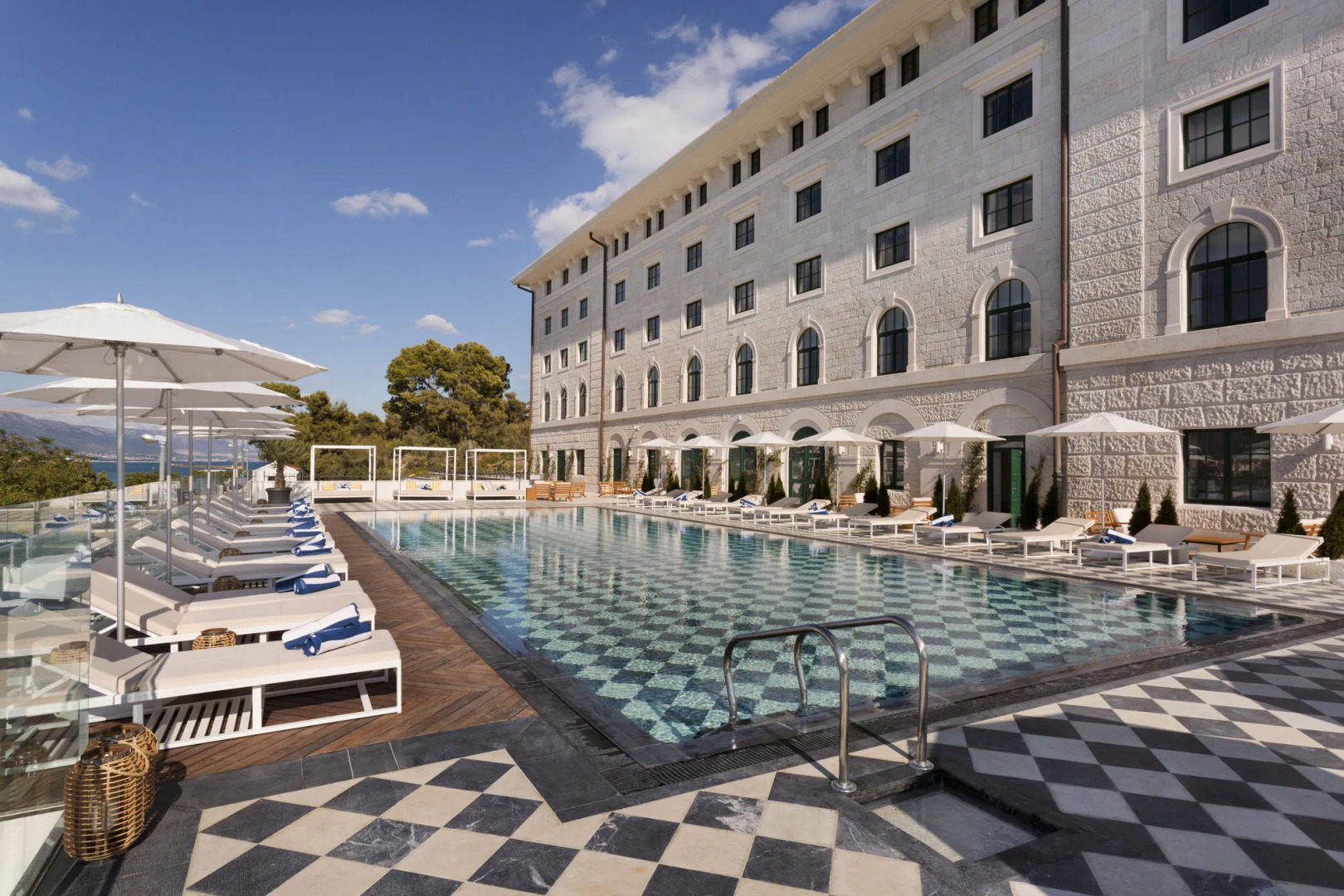 Hotel Brown Beach House & Spa