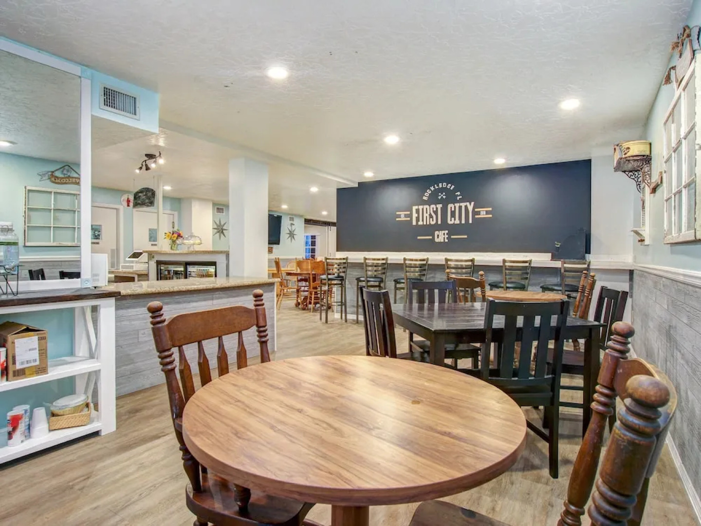 The Palmer Inn & Tennis Club