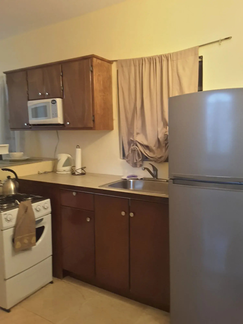 The Apartments at Jolly Castle