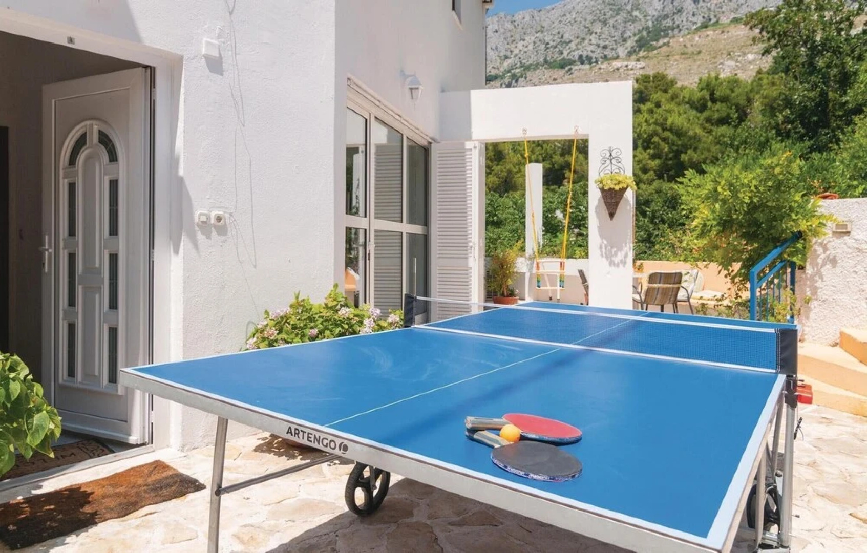 Awesome Home in Lokva Rogoznica with Hot Tub, WiFi, 7 Bedrooms