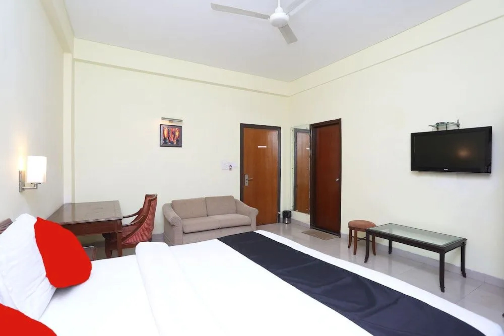 Capital O 45308 Hotel Highway