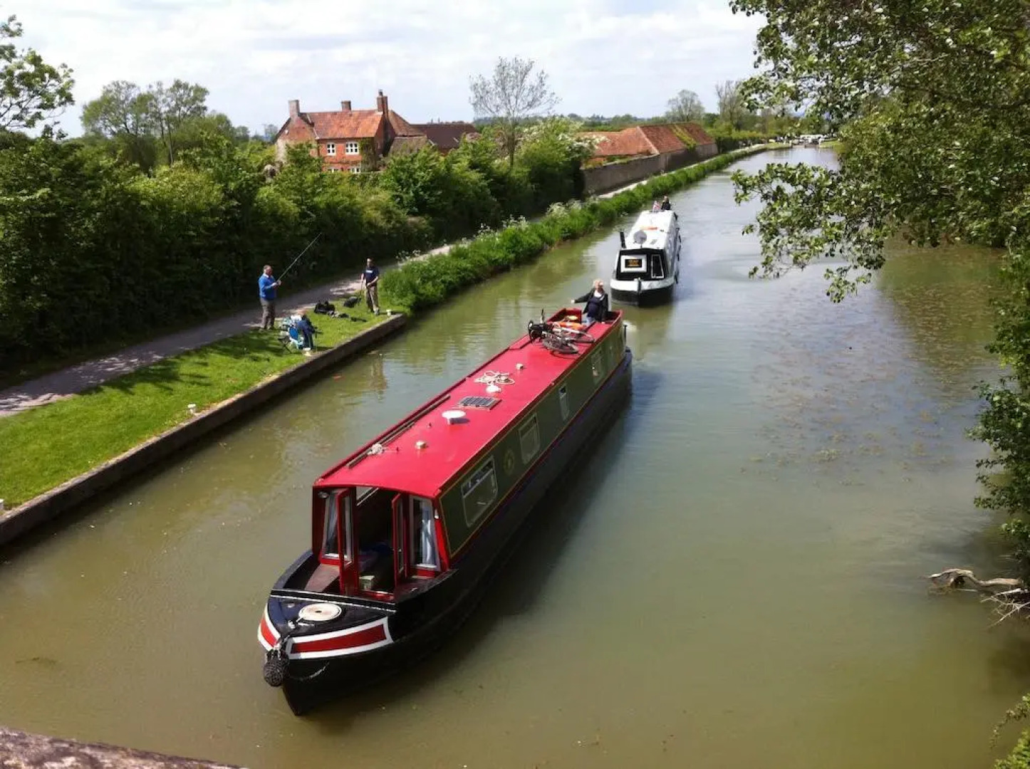 Great Ashley Farm B&B and Shepherds Huts