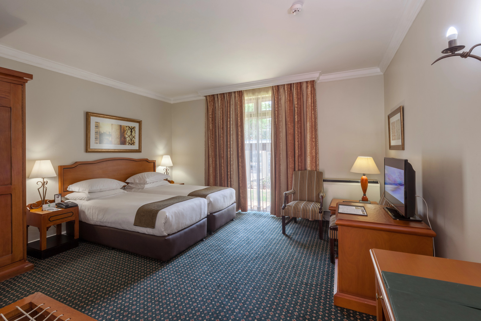 Courtyard Hotel Arcadia