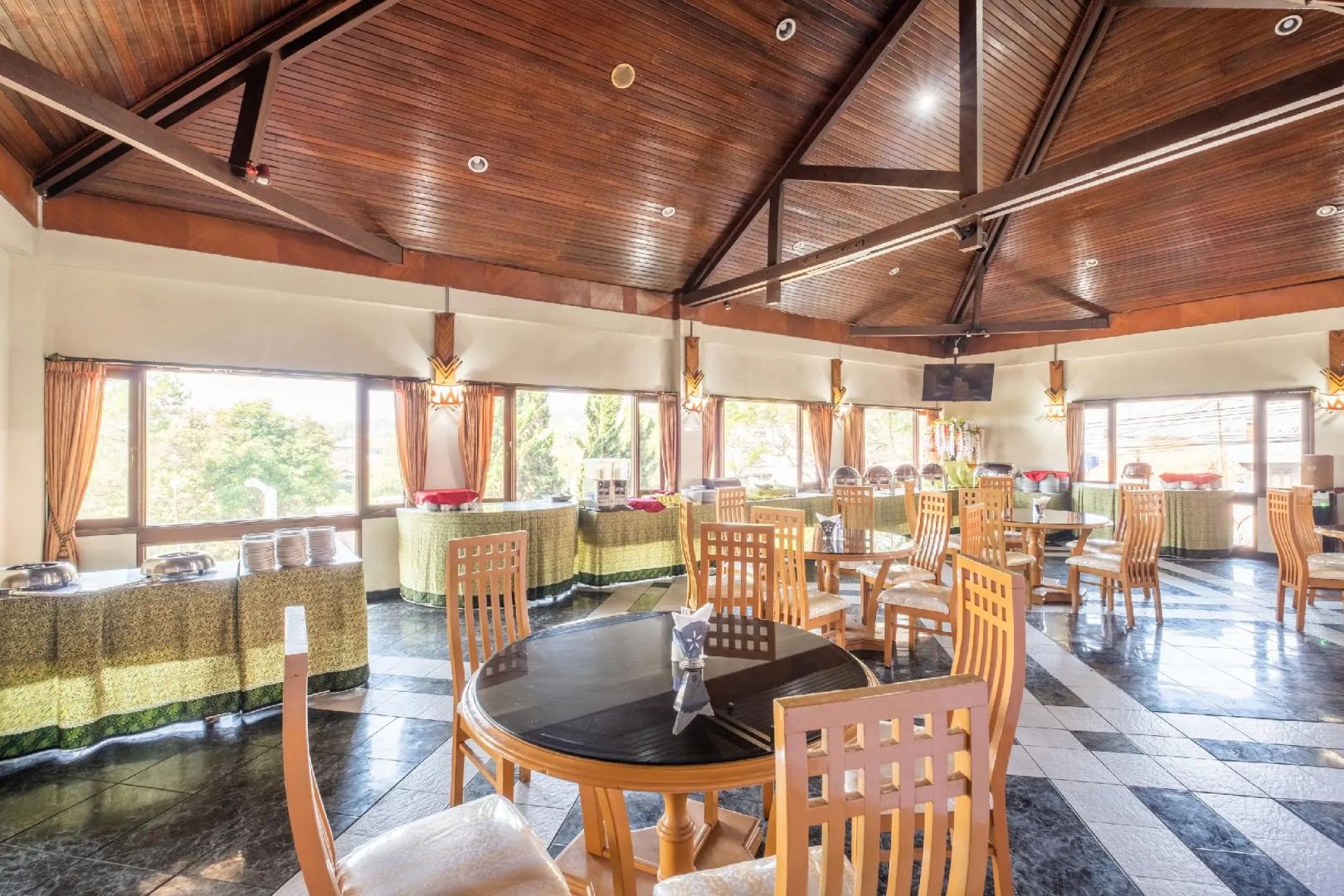 Capital O 1256 Sangga Buana Resort and Convention Hotel