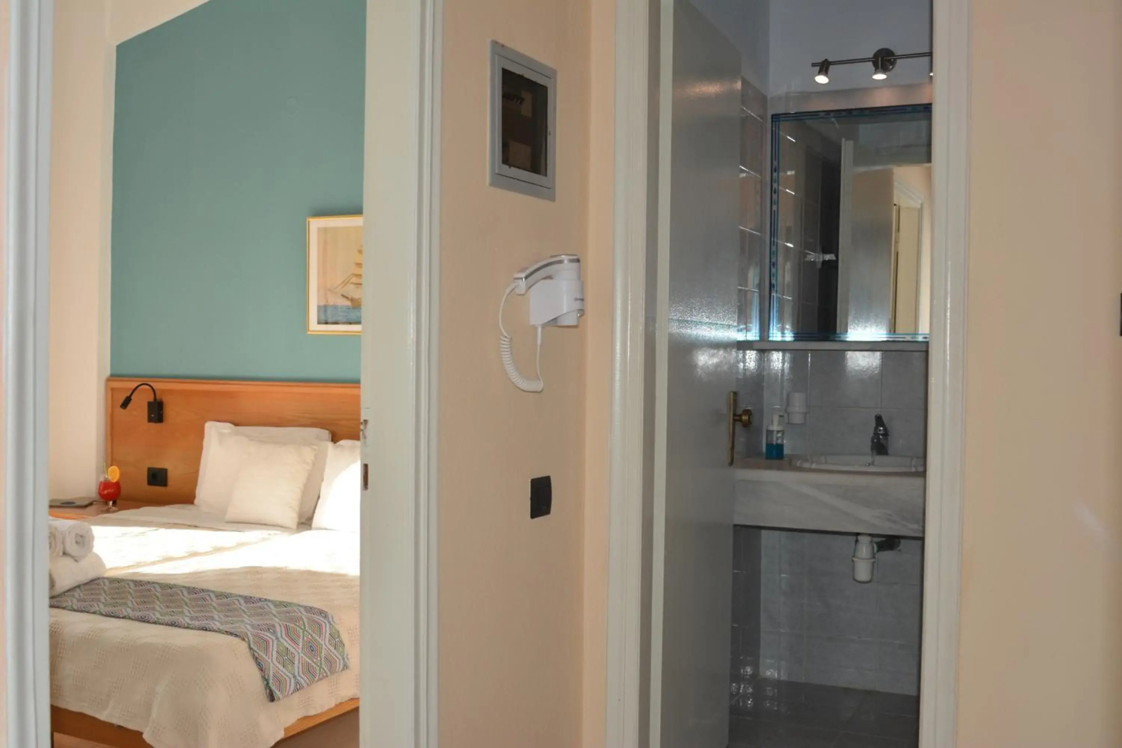 Elite Corfu - Adults Friendly