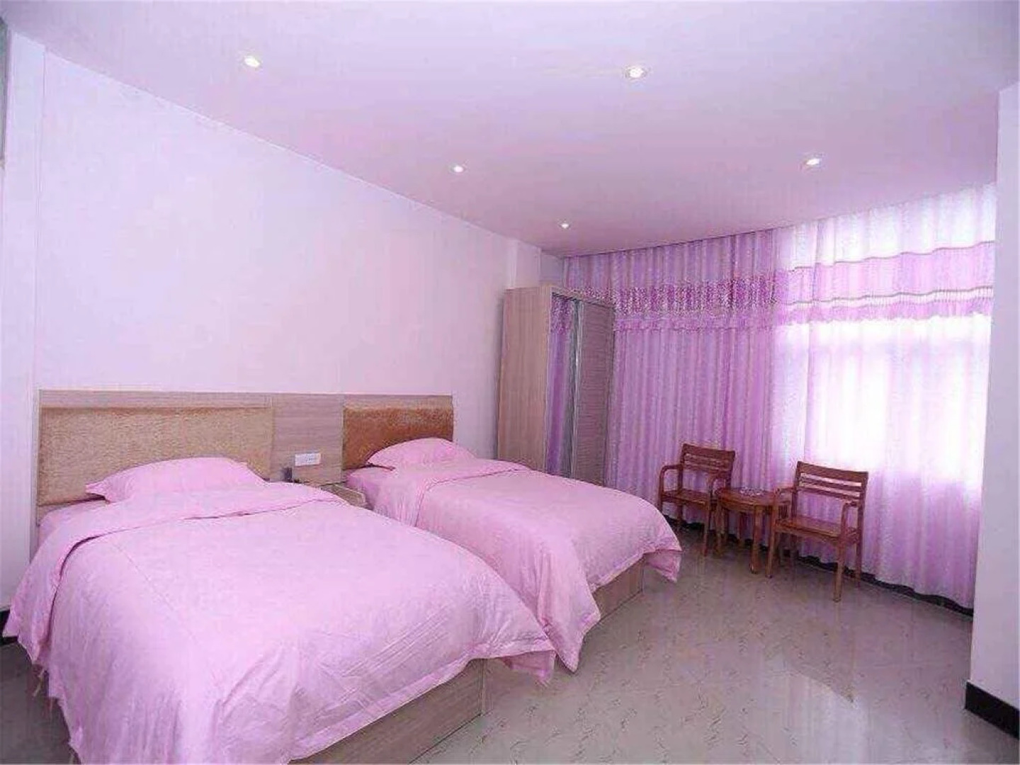 Lianhua Mengyang Inn 1st Branch