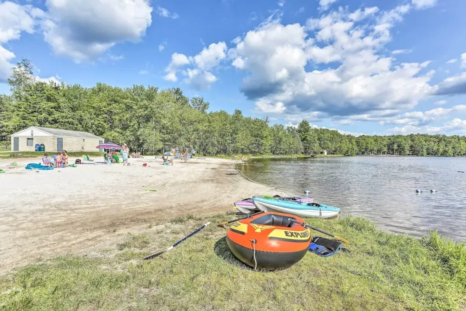Pocono Lake House Near Skiing & Kalahari Resort!