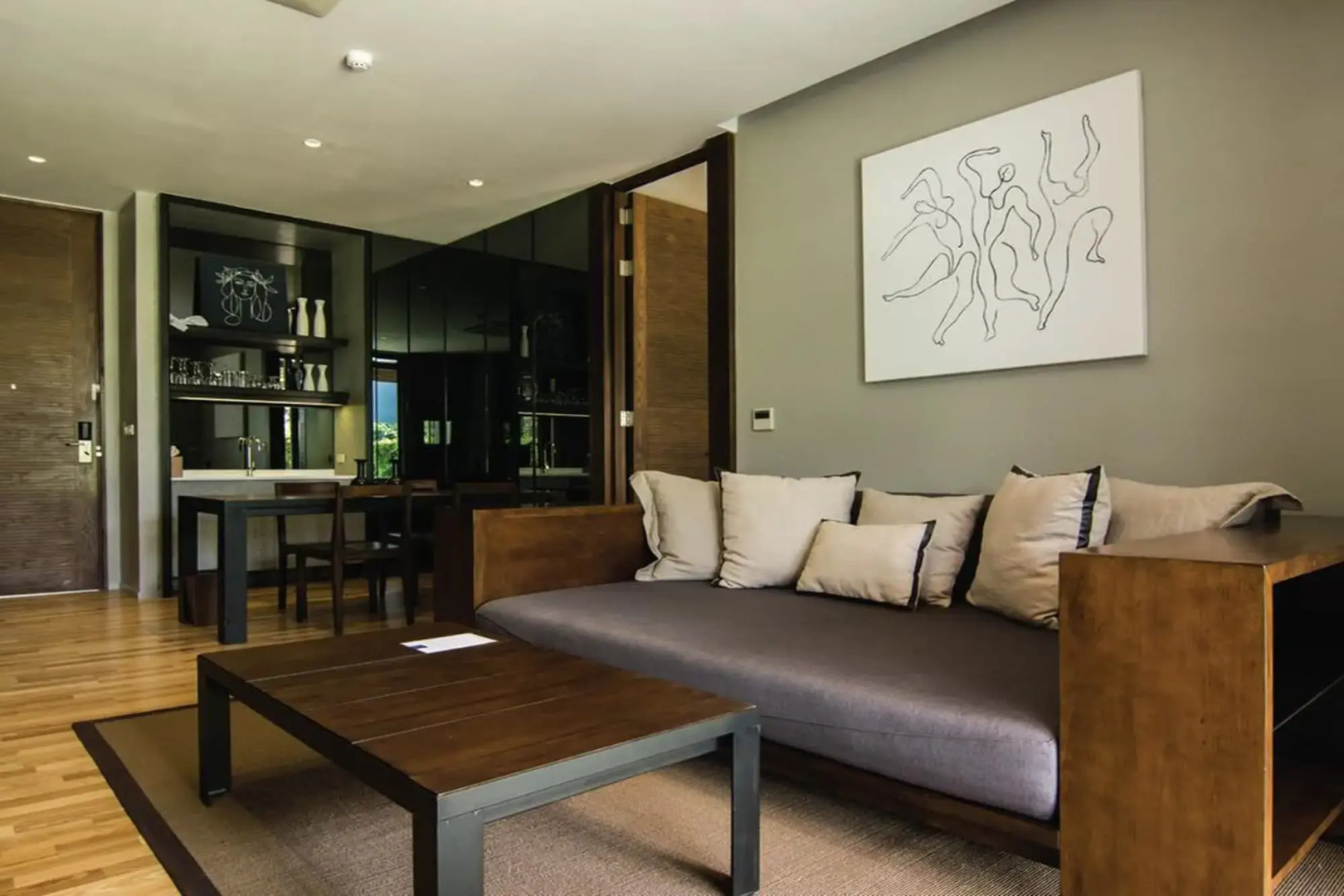 atta Lakeside Resort Suite