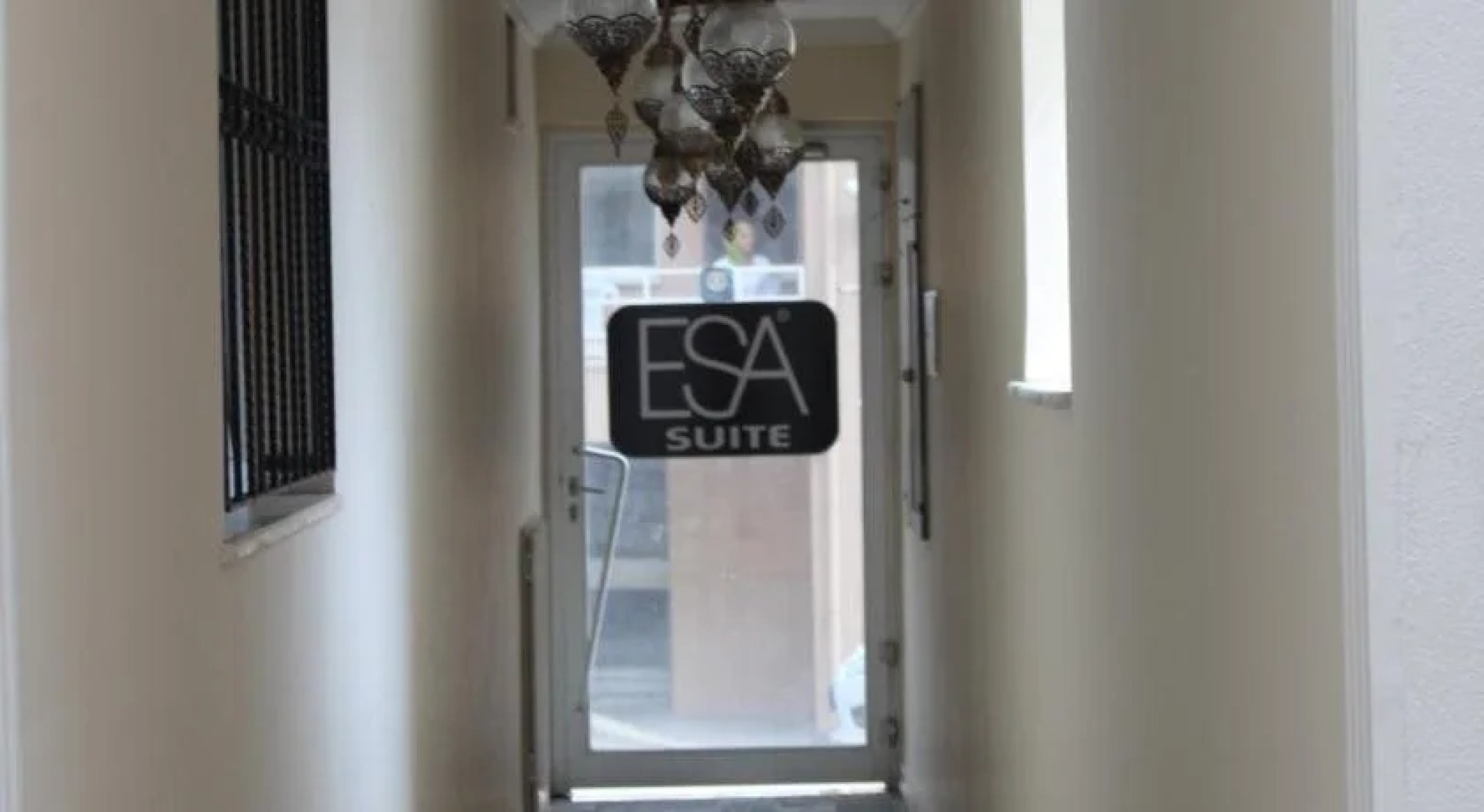 Esa Suite Hotel
