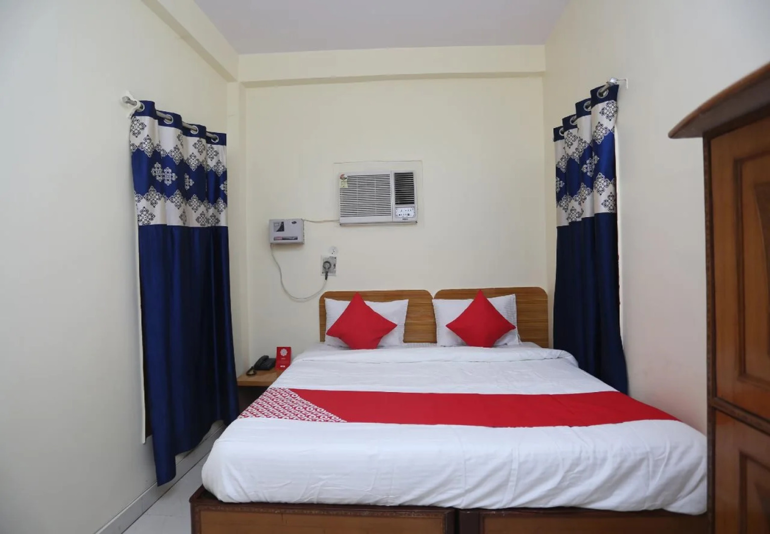 Hotel Awadh by OYO Rooms