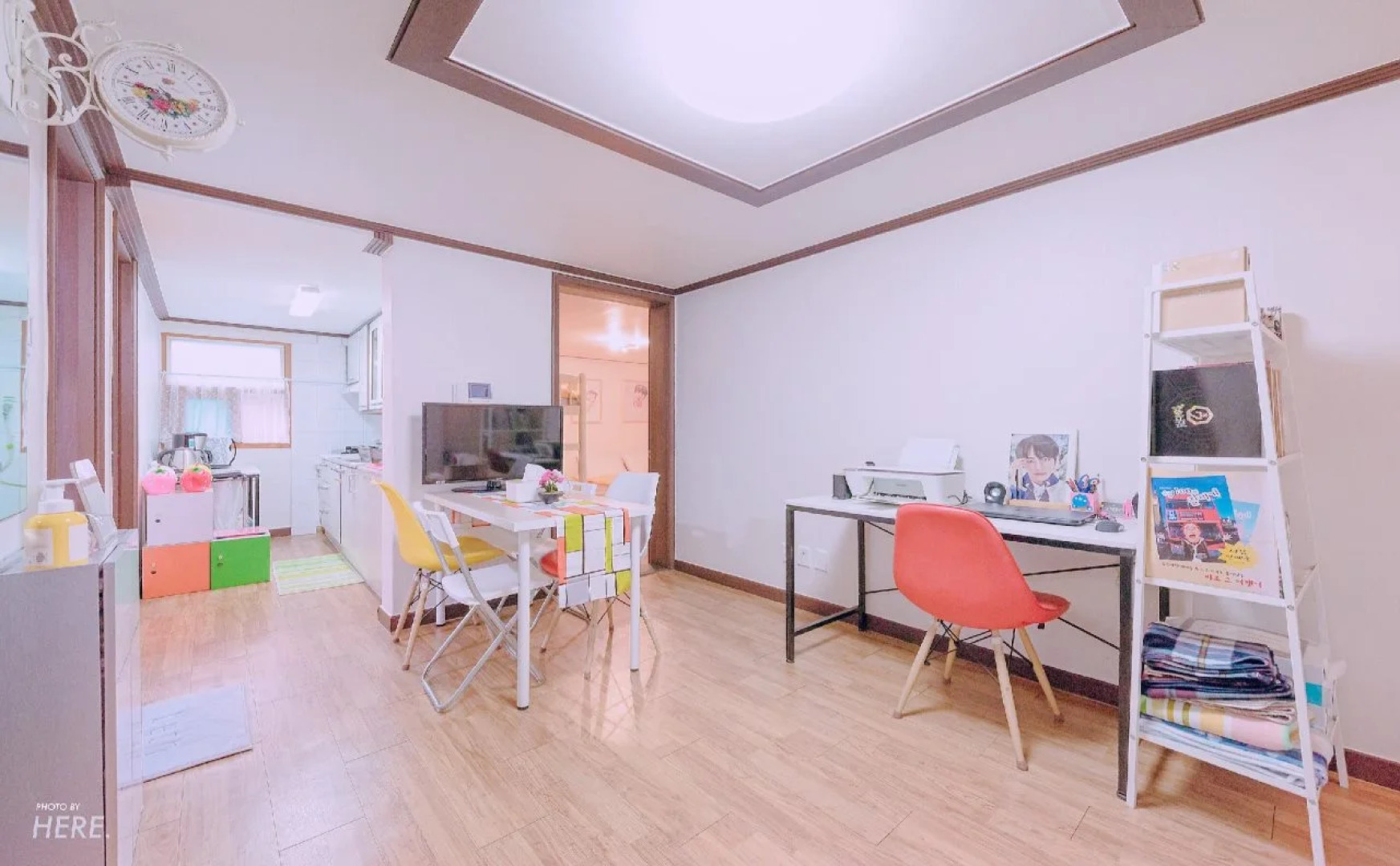 Kpopstarz Guesthouse - Caters to Women (отель для женщин)