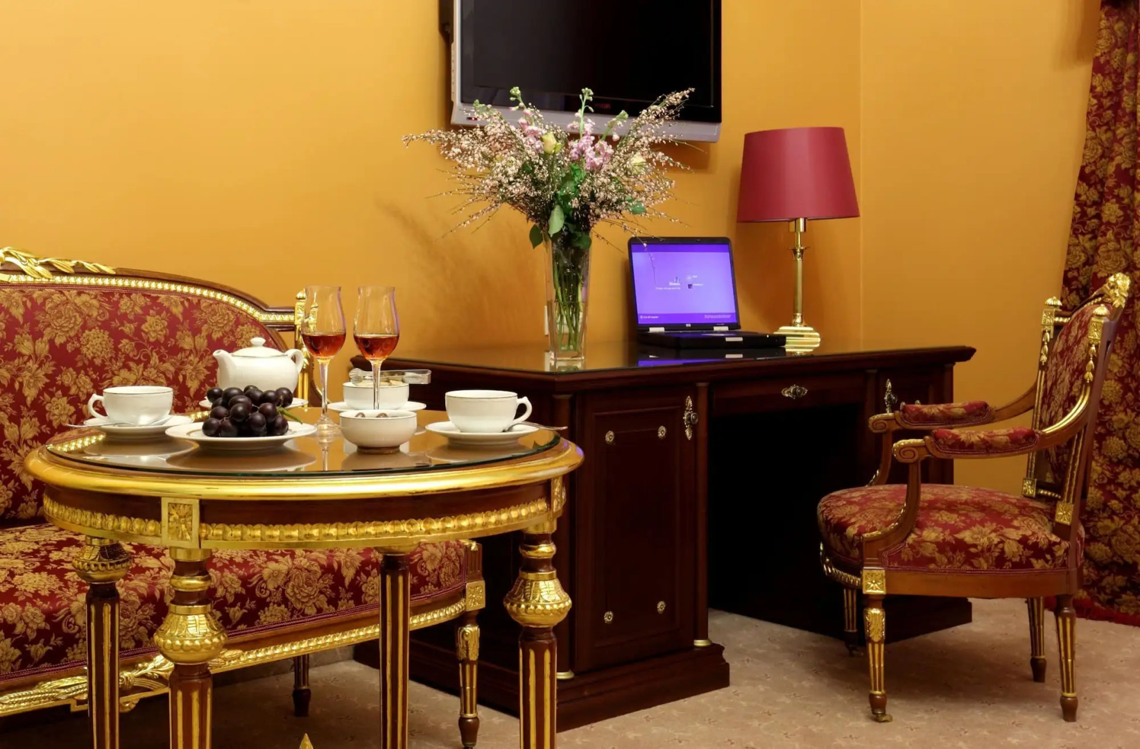 Бутик-отель Gallery Park Hotel & SPA, Châteaux & Hôtels Collection