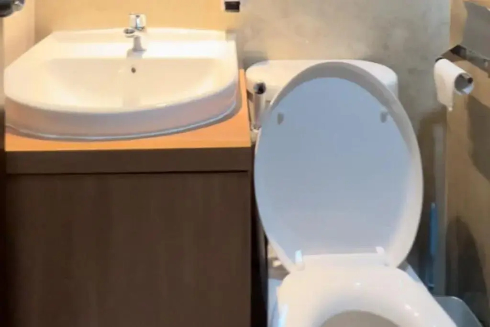 ARSAKHA Transpark Cibubur By Hennys One