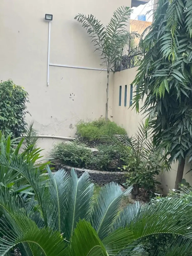 Warraich Villa gt Raod Gujrat Entire