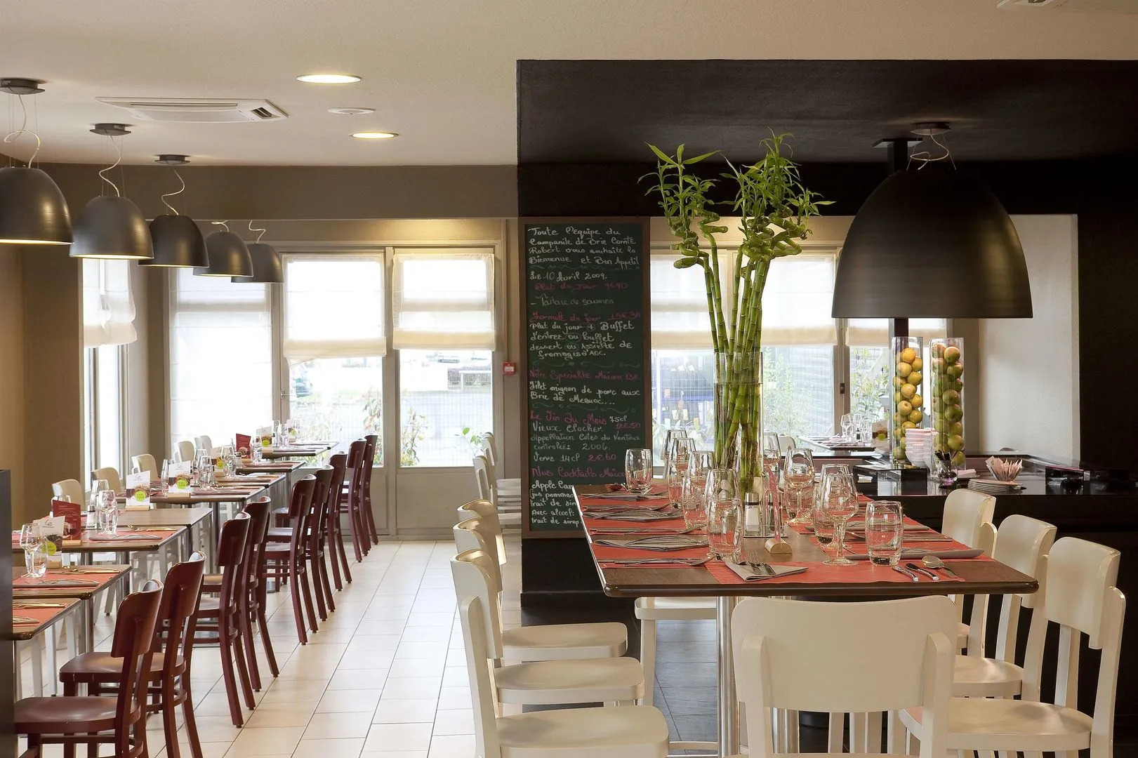 Kyriad Brie Comte Robert