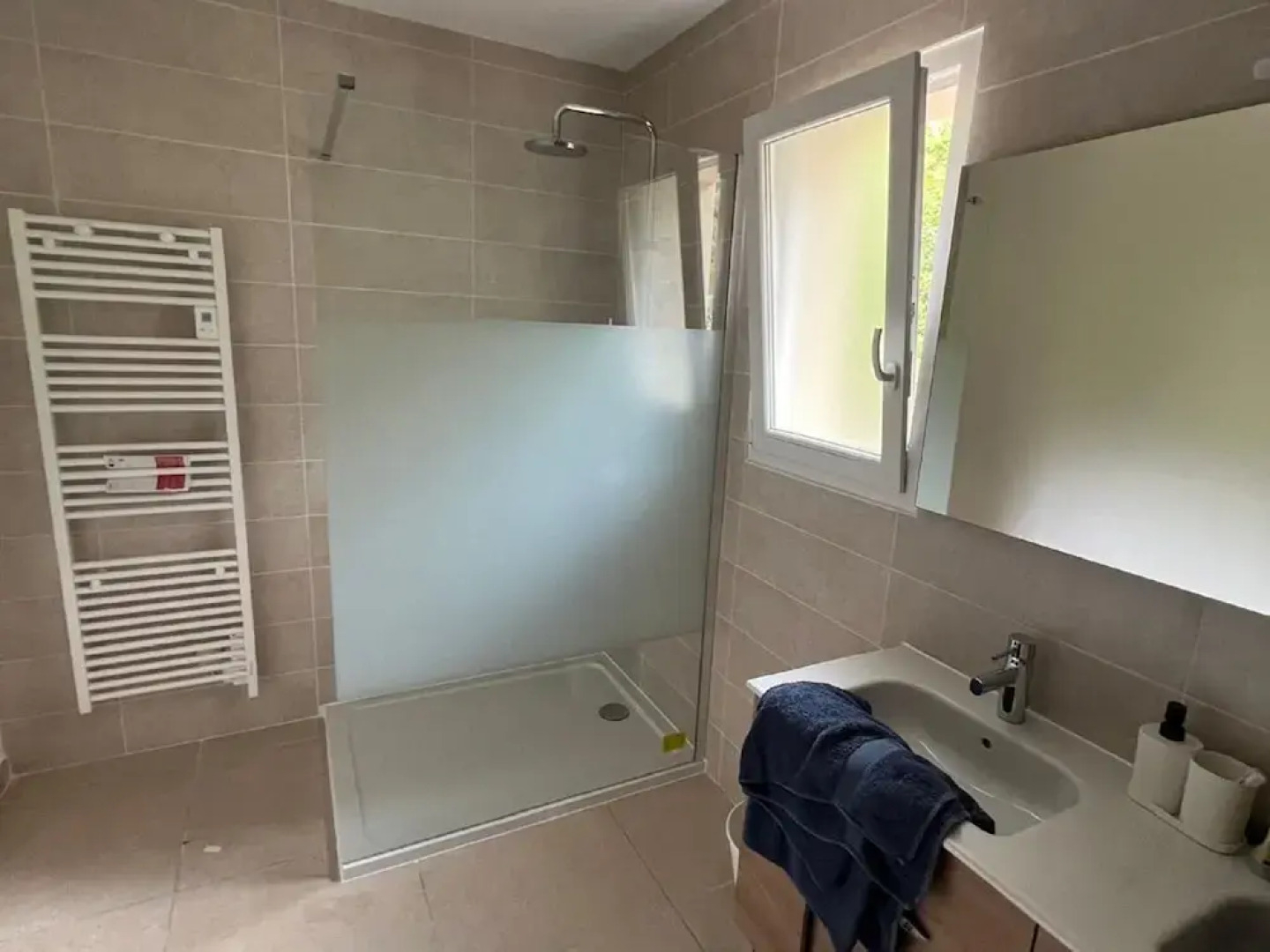 Villa L'esquirrol Vineyard Escape