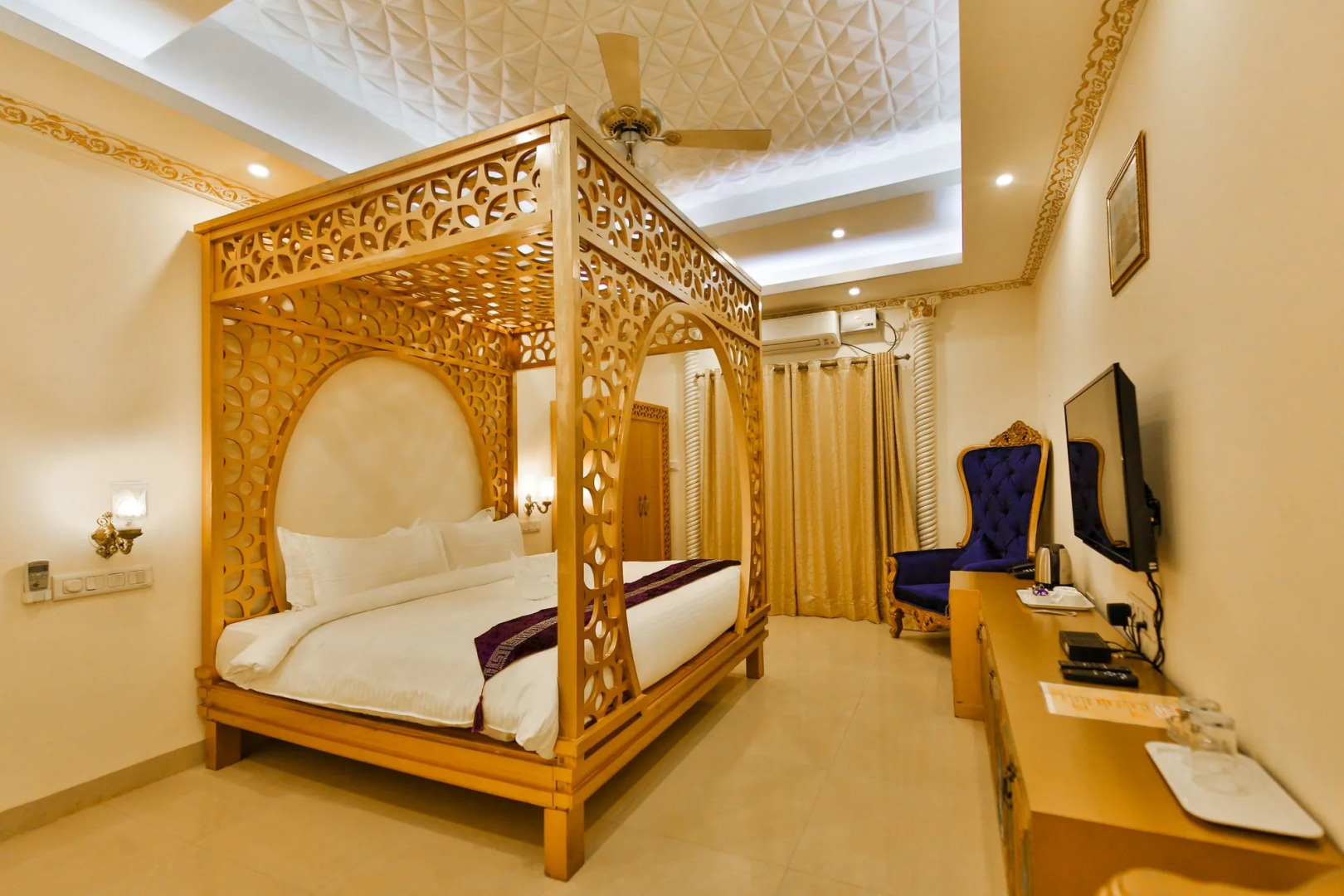 Emperor Resort & Spa