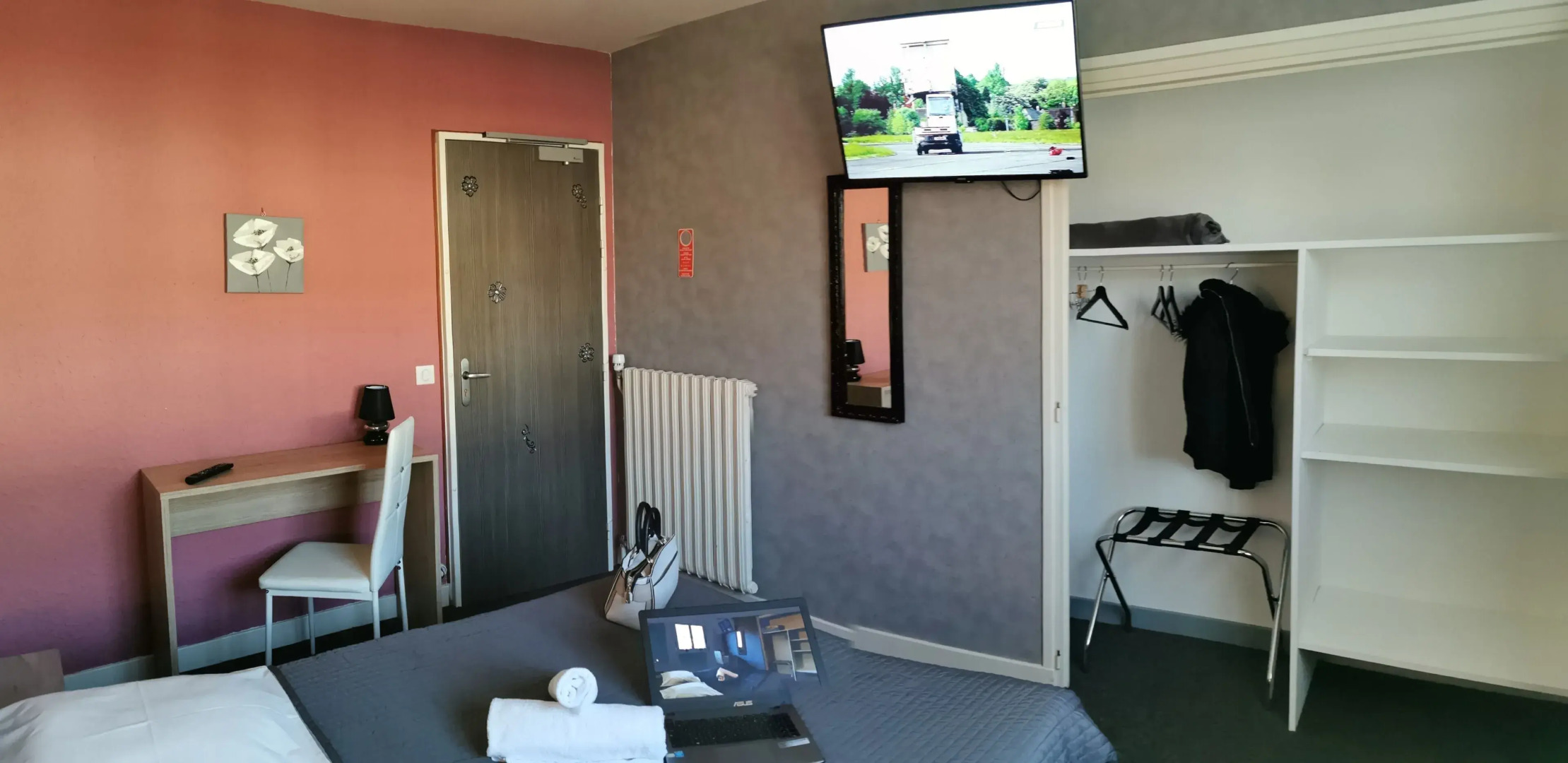 Hotel Restaurant La Vieille Ferme