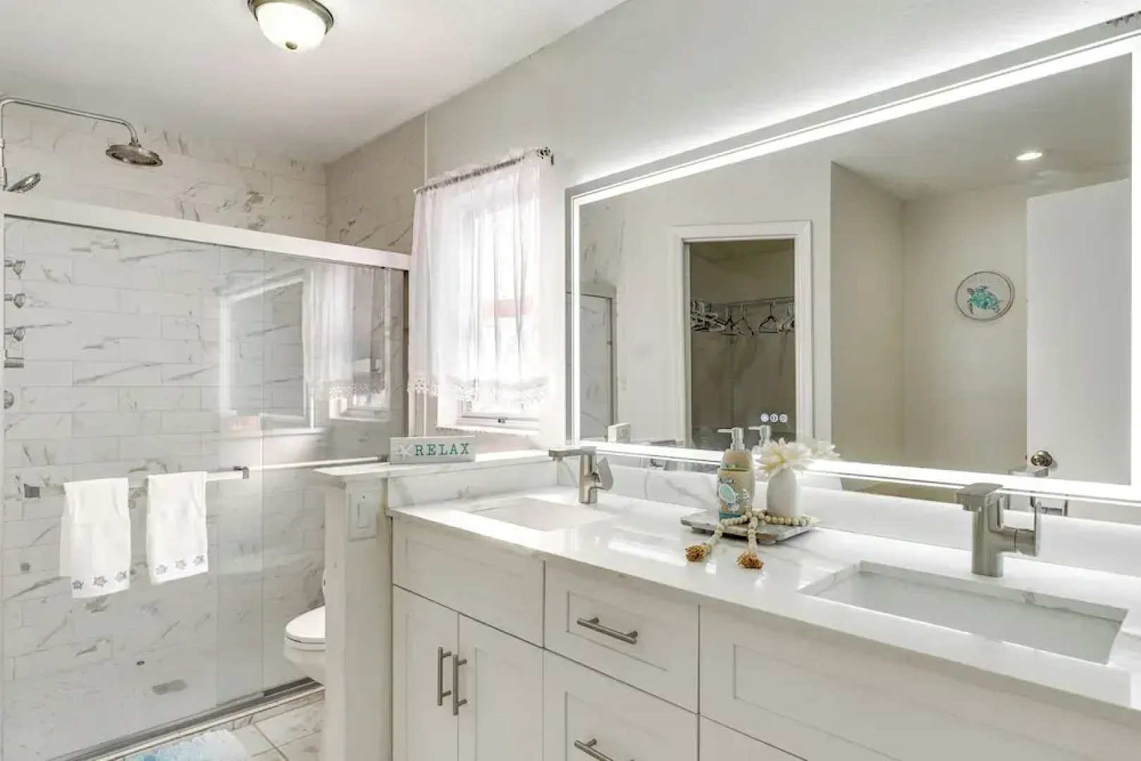 3 Mi to Marina: Riverview Family Home w/ Lanai!