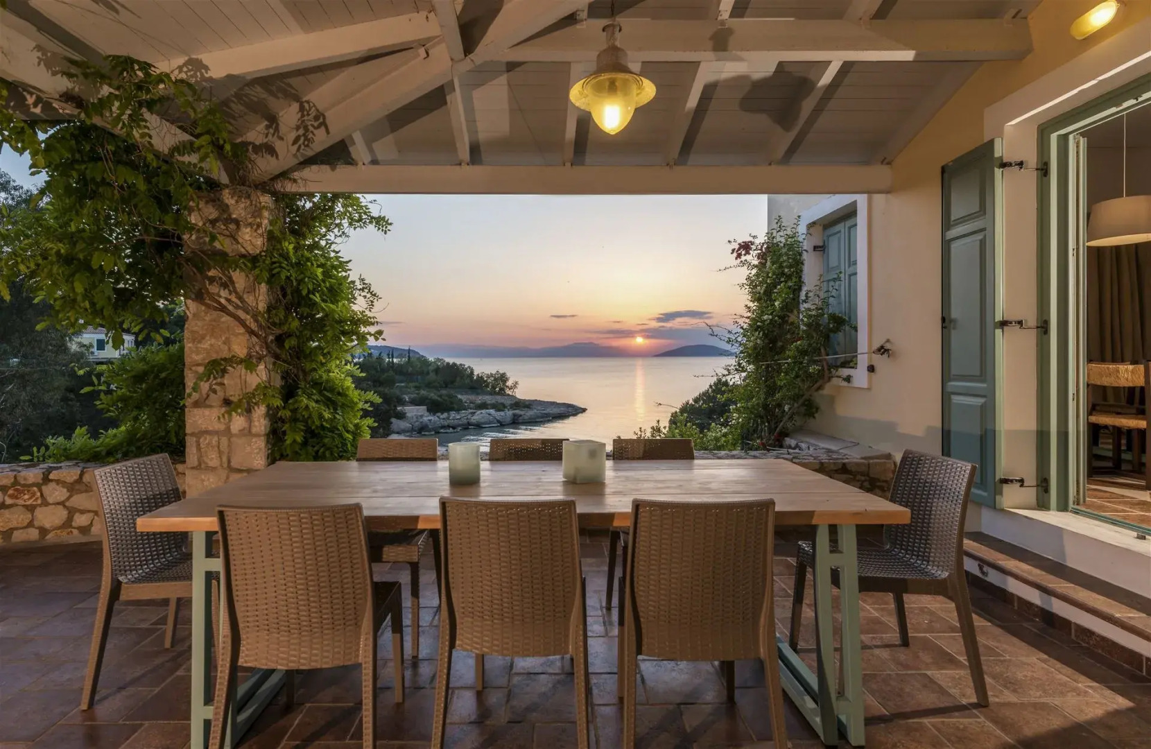 Electra Beachfront Villa