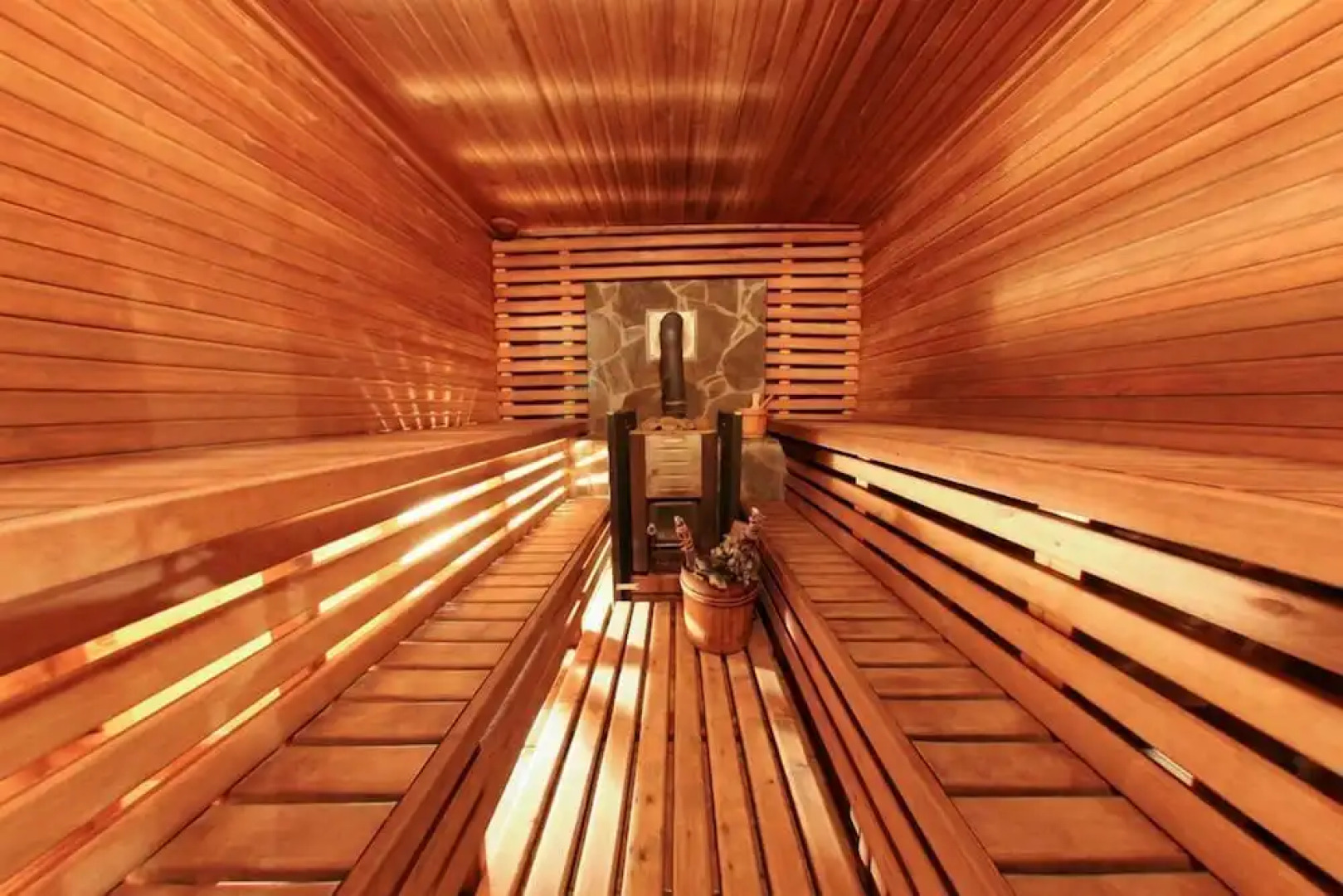 Villa Parliament Yablunytsya