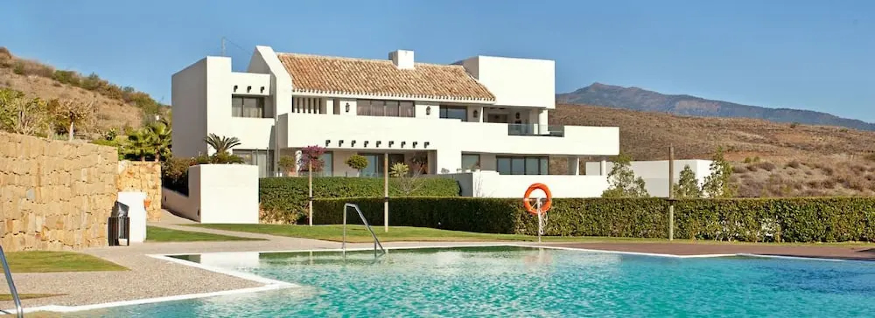 Alanda Los Flamingos