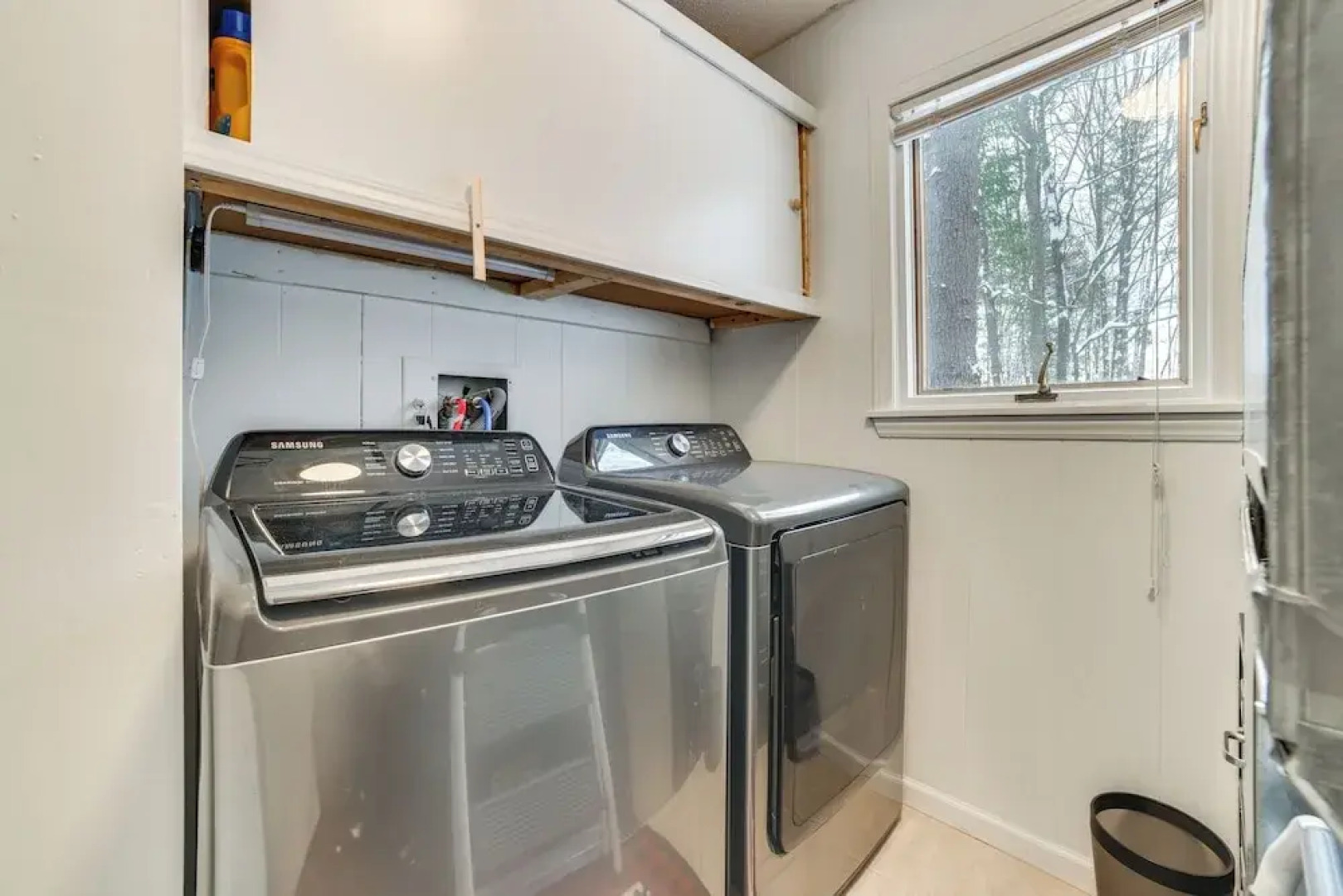 Private Hot Tub & Deck: Gaylord Family Home!